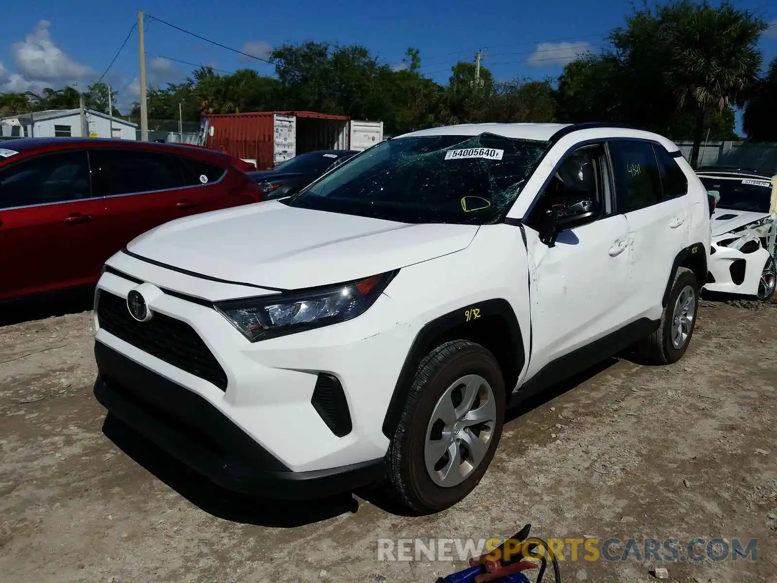 2 Photograph of a damaged car 2T3H1RFV5LC068674 TOYOTA RAV4 2020