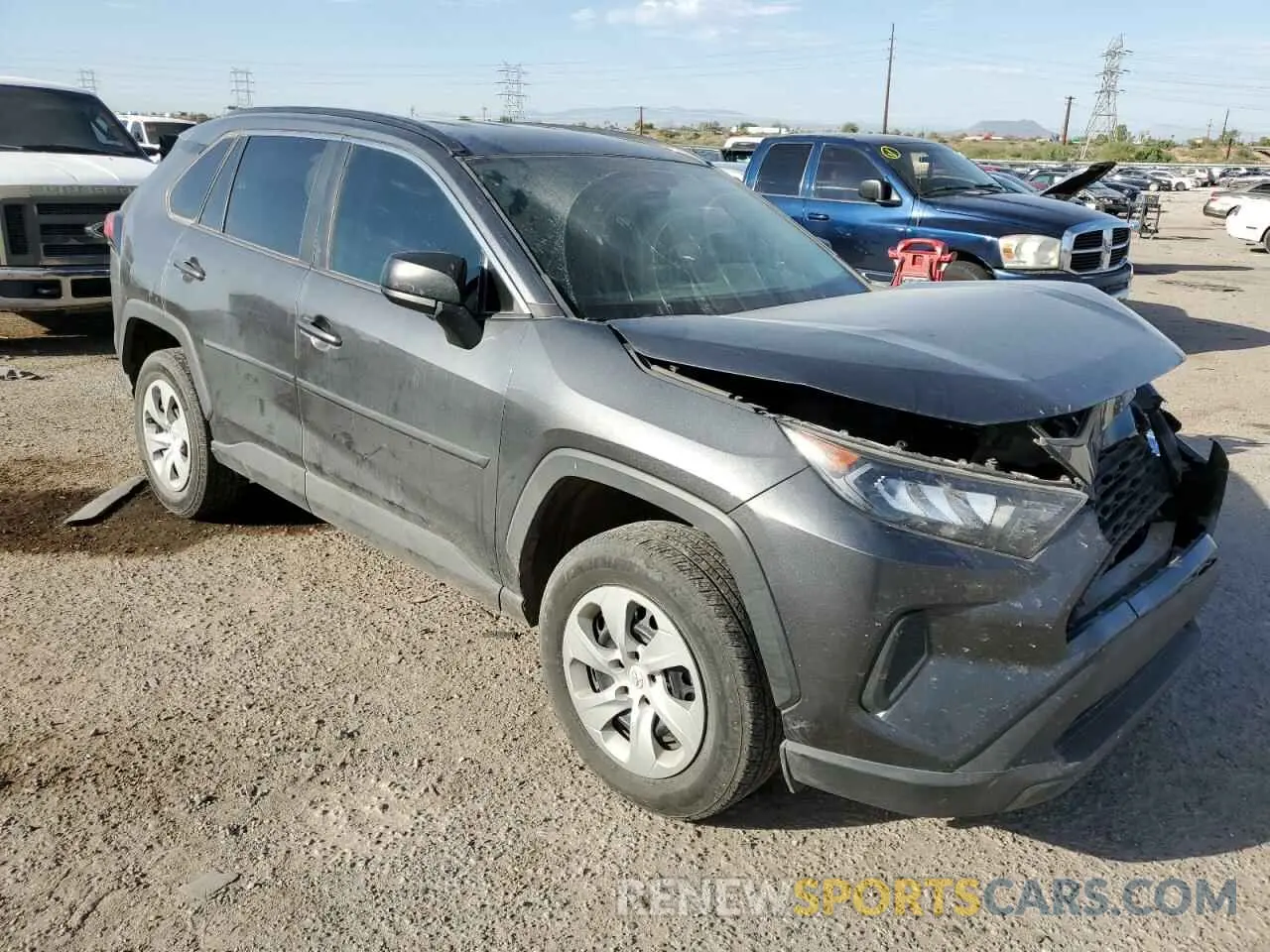 4 Photograph of a damaged car 2T3H1RFV5LC069114 TOYOTA RAV4 2020