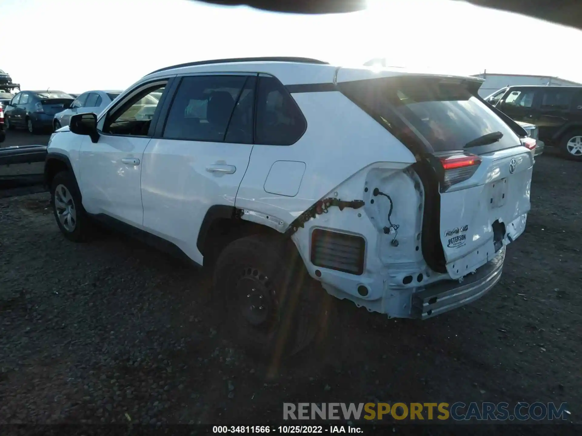 3 Photograph of a damaged car 2T3H1RFV5LC073633 TOYOTA RAV4 2020