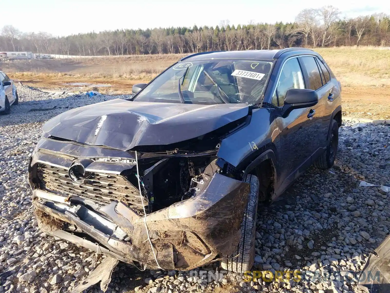 2 Photograph of a damaged car 2T3H1RFV5LC084132 TOYOTA RAV4 2020