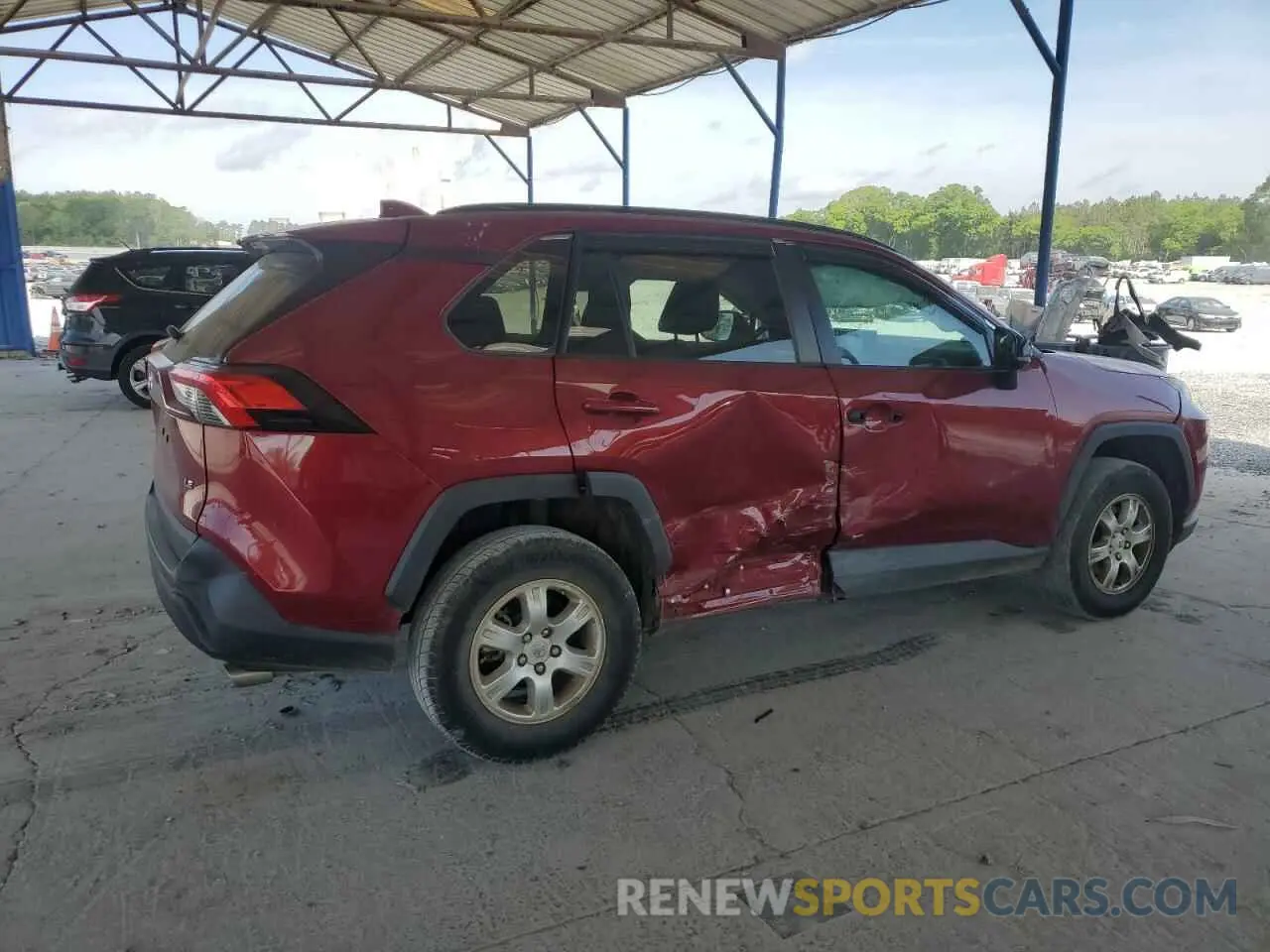 3 Photograph of a damaged car 2T3H1RFV5LW067524 TOYOTA RAV4 2020