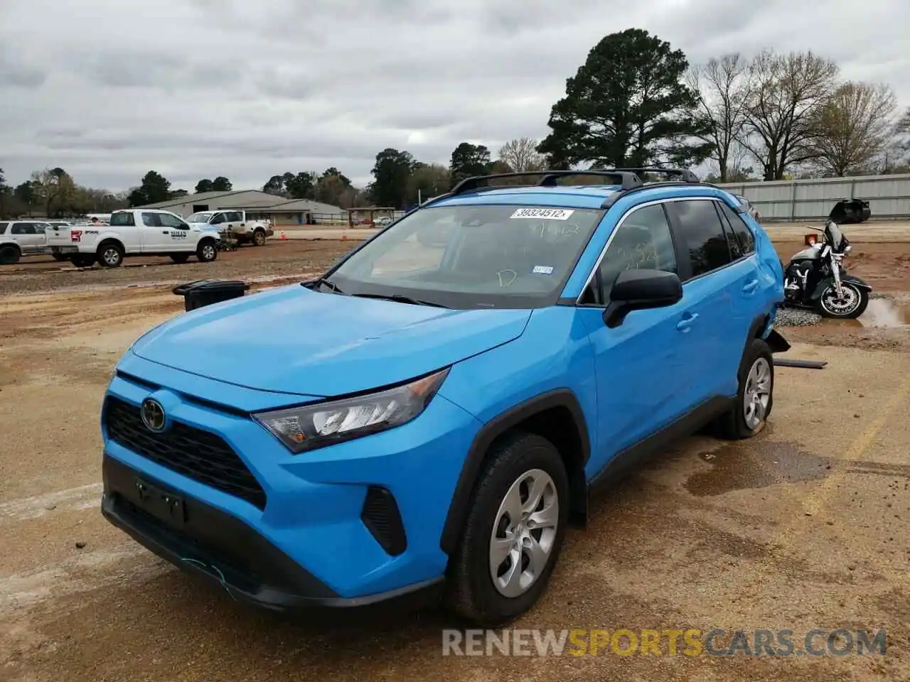 2 Photograph of a damaged car 2T3H1RFV6LC039412 TOYOTA RAV4 2020