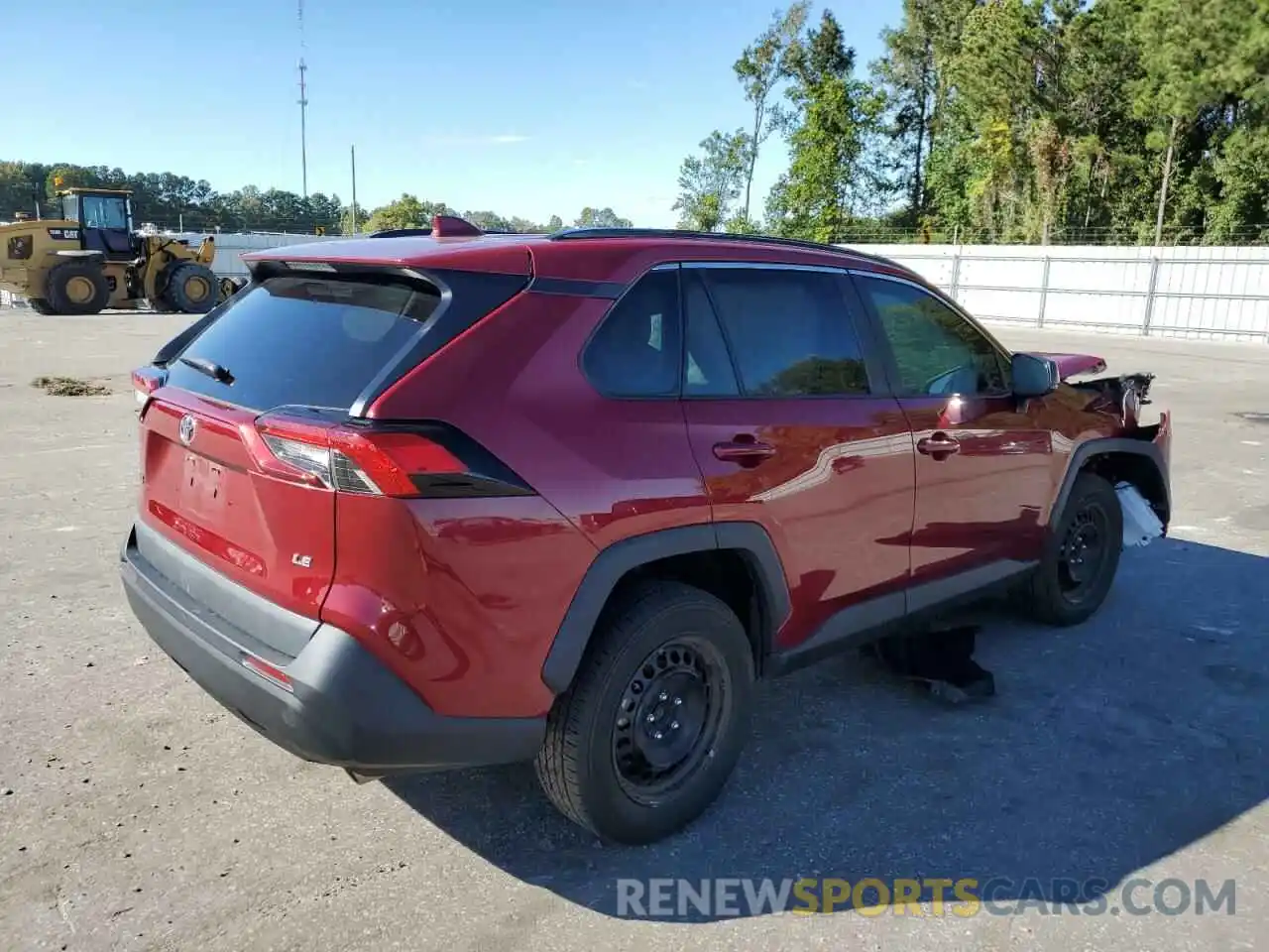 4 Photograph of a damaged car 2T3H1RFV6LC059367 TOYOTA RAV4 2020