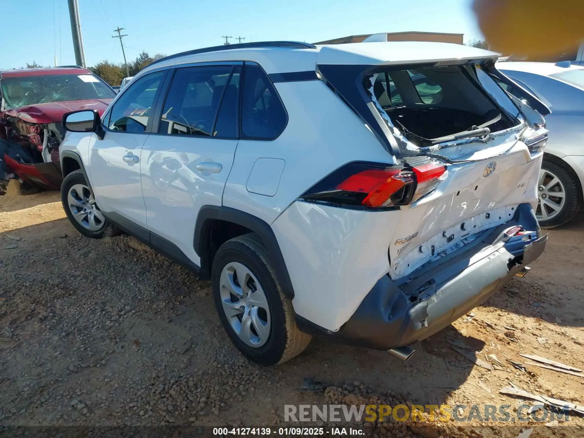 3 Photograph of a damaged car 2T3H1RFV6LC069039 TOYOTA RAV4 2020