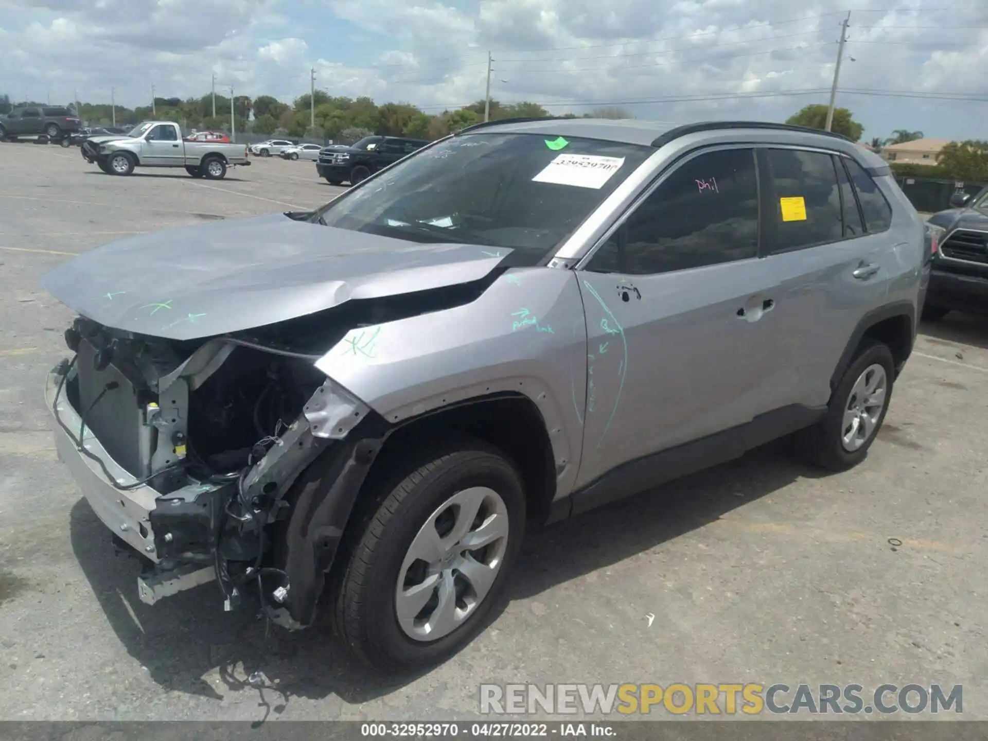 2 Photograph of a damaged car 2T3H1RFV6LC077142 TOYOTA RAV4 2020