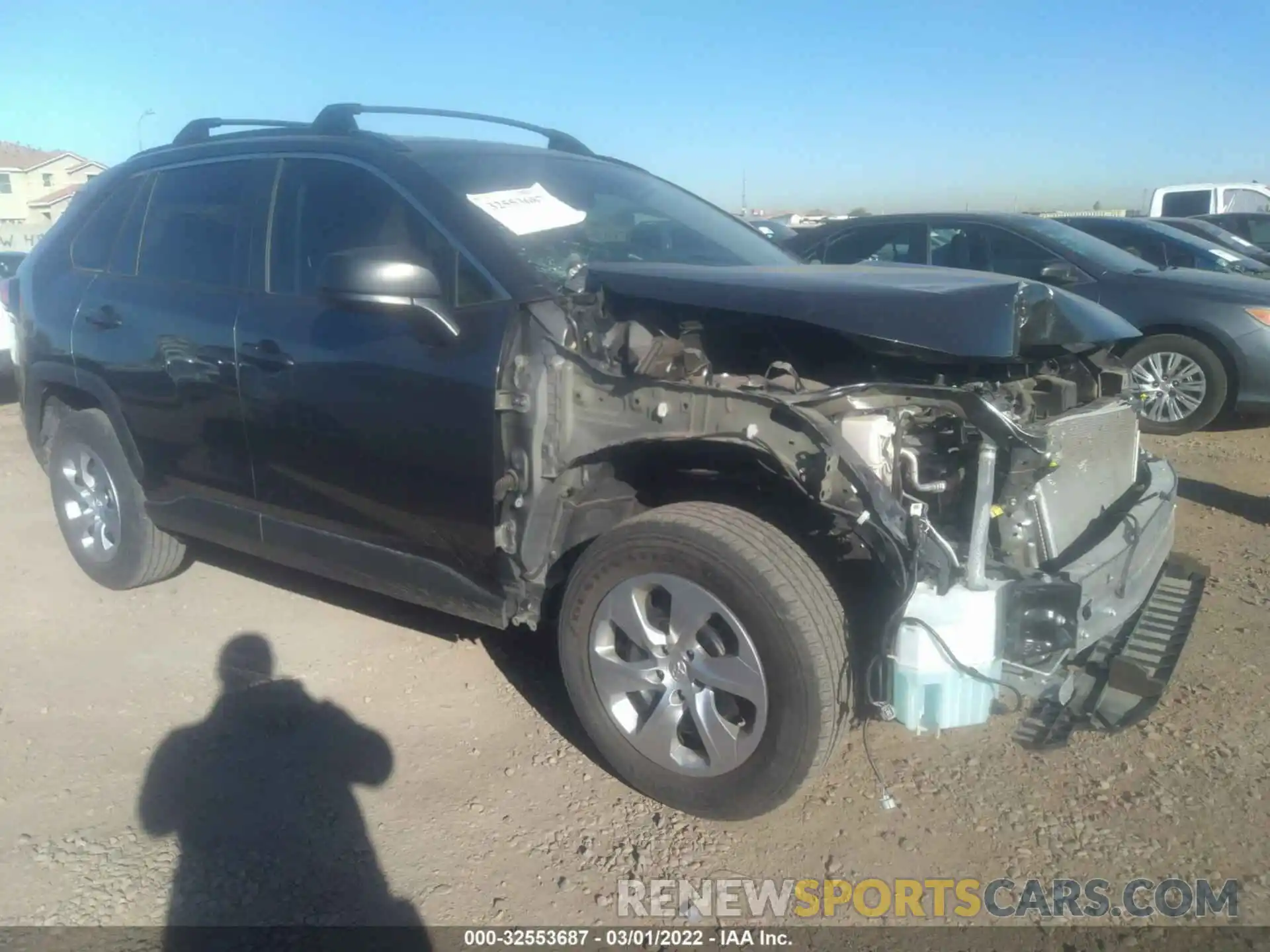 1 Photograph of a damaged car 2T3H1RFV6LC083121 TOYOTA RAV4 2020