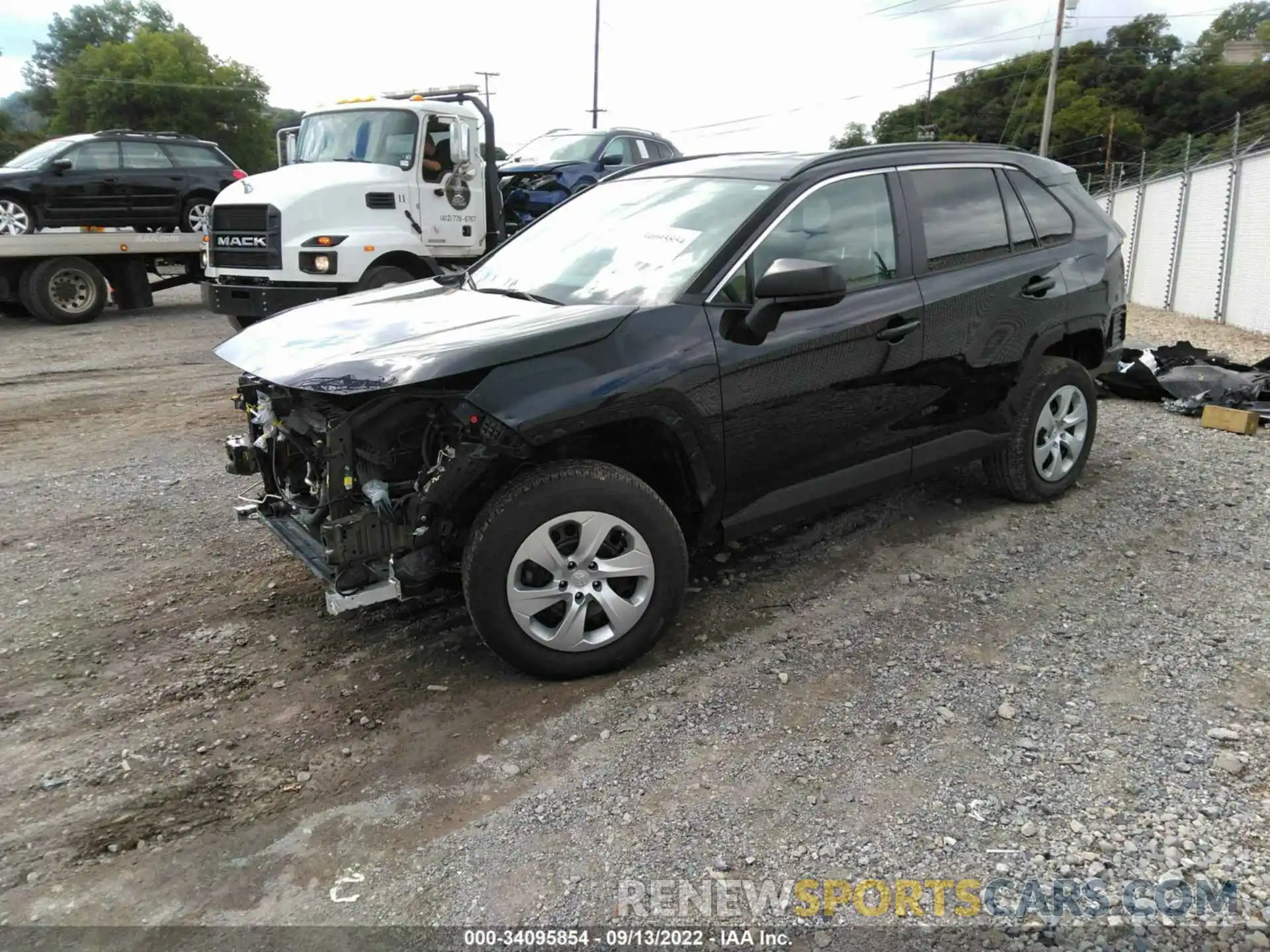 2 Photograph of a damaged car 2T3H1RFV6LW068438 TOYOTA RAV4 2020