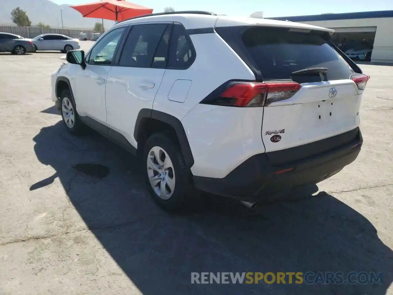 3 Photograph of a damaged car 2T3H1RFV6LW088513 TOYOTA RAV4 2020