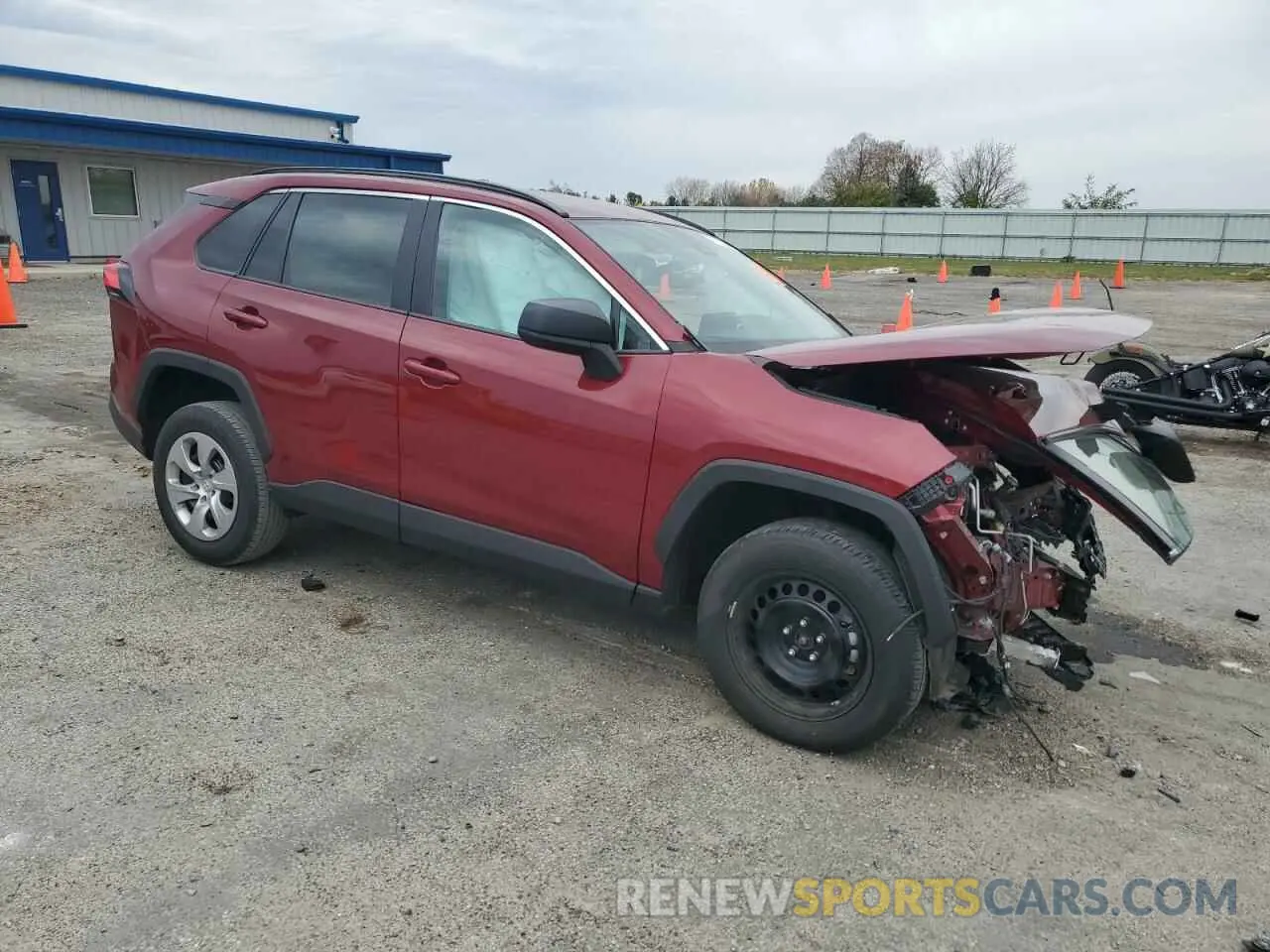 4 Photograph of a damaged car 2T3H1RFV6LW088768 TOYOTA RAV4 2020