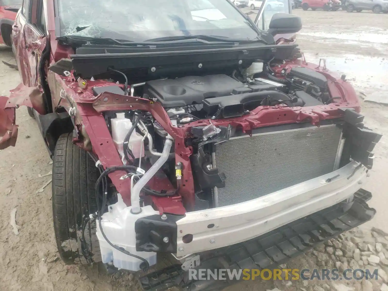 9 Photograph of a damaged car 2T3H1RFV7LC042285 TOYOTA RAV4 2020