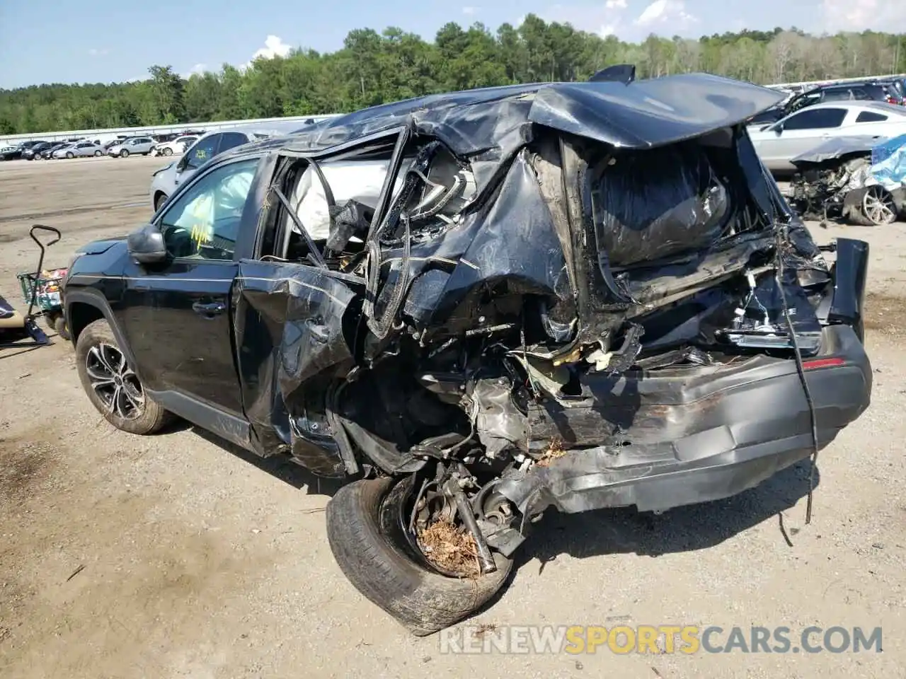 3 Photograph of a damaged car 2T3H1RFV7LC043100 TOYOTA RAV4 2020