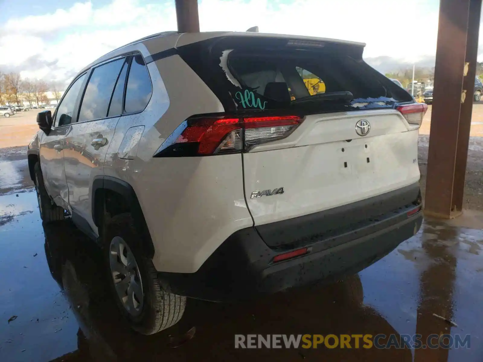 3 Photograph of a damaged car 2T3H1RFV7LC056803 TOYOTA RAV4 2020