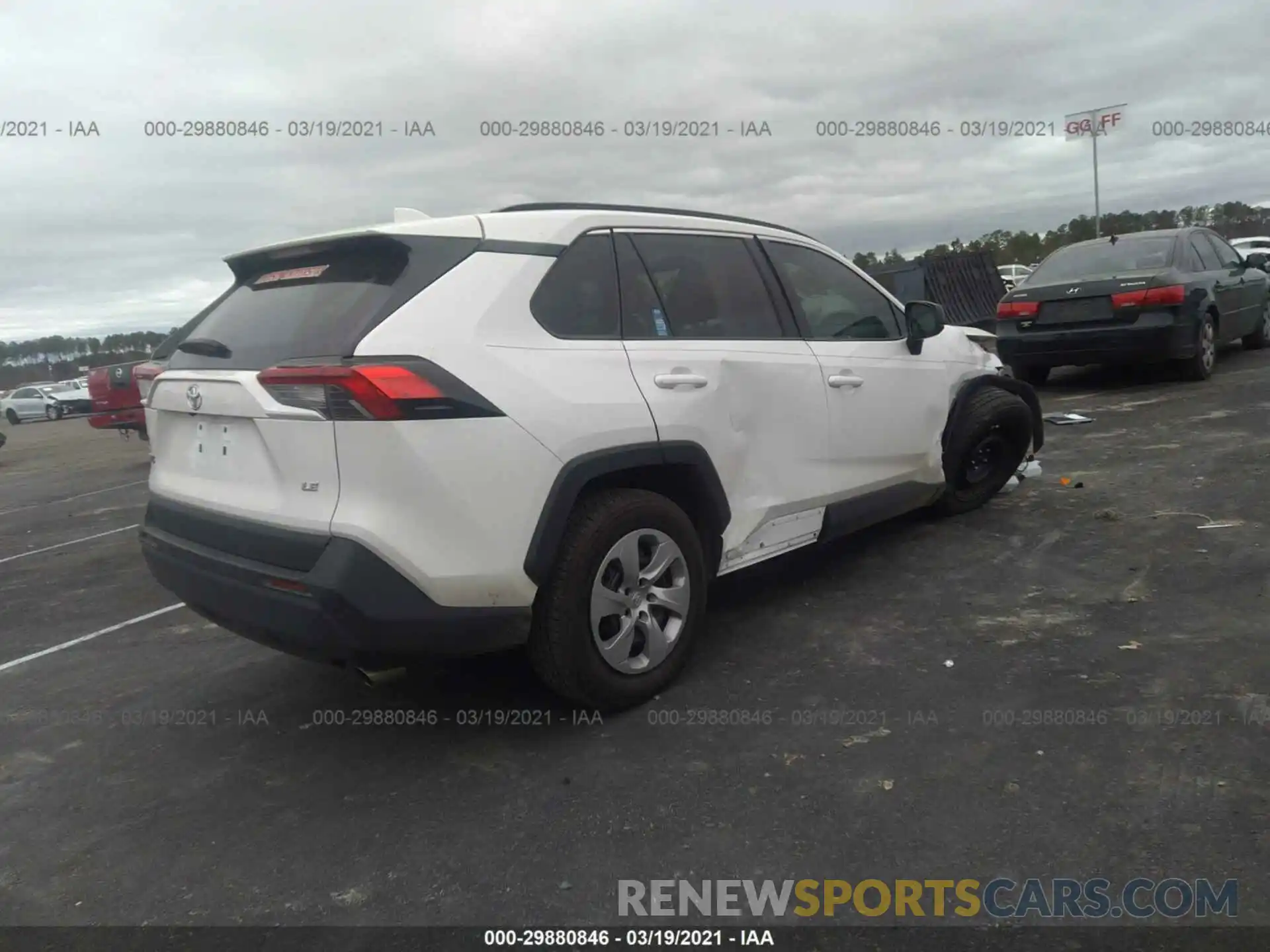 4 Photograph of a damaged car 2T3H1RFV7LC064285 TOYOTA RAV4 2020