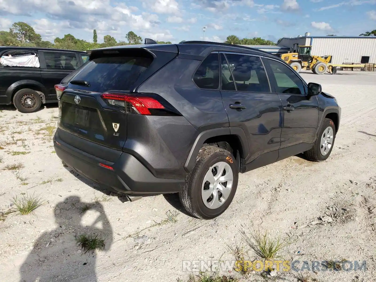 4 Photograph of a damaged car 2T3H1RFV7LC067249 TOYOTA RAV4 2020