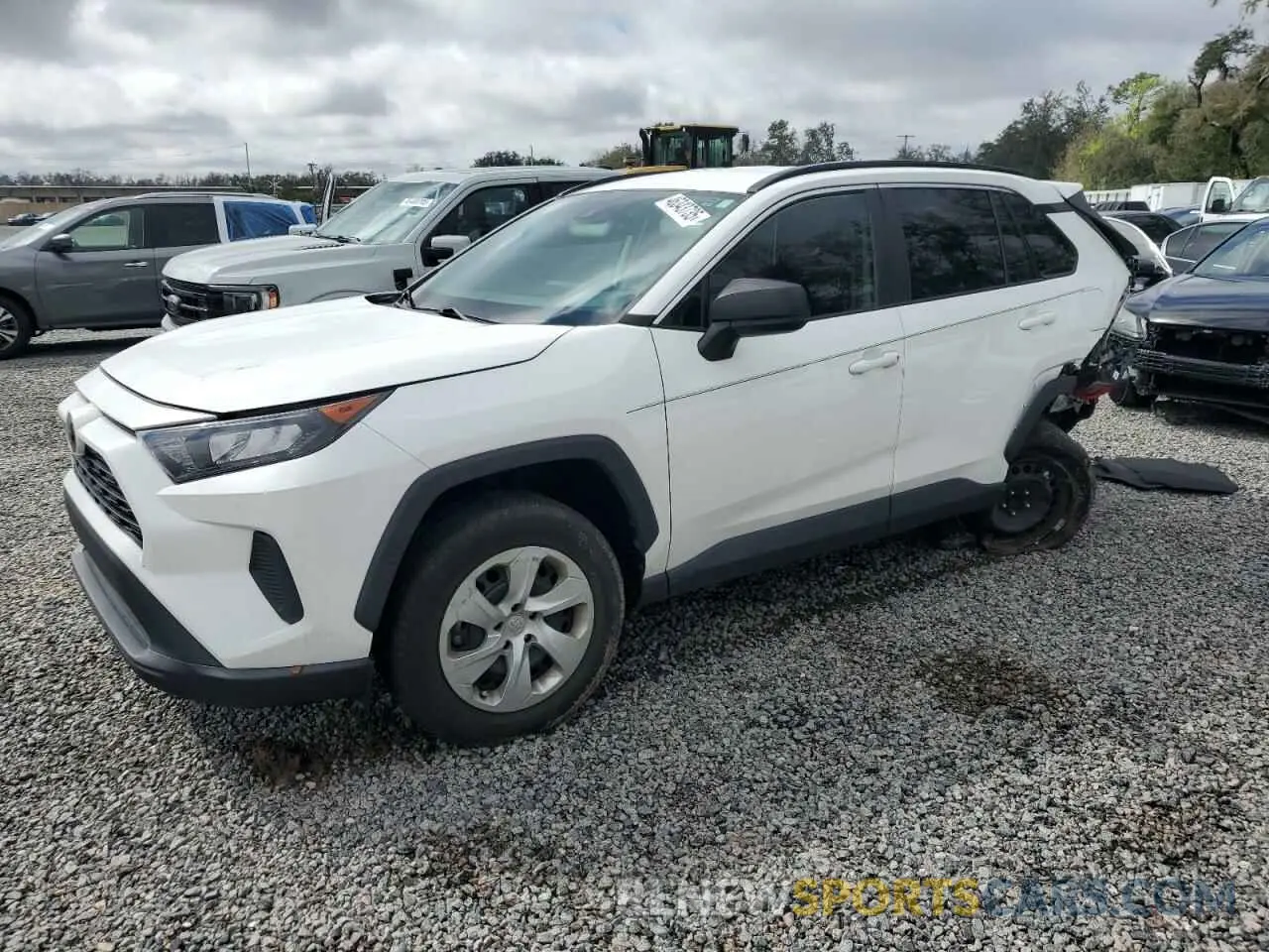 1 Photograph of a damaged car 2T3H1RFV7LC072029 TOYOTA RAV4 2020