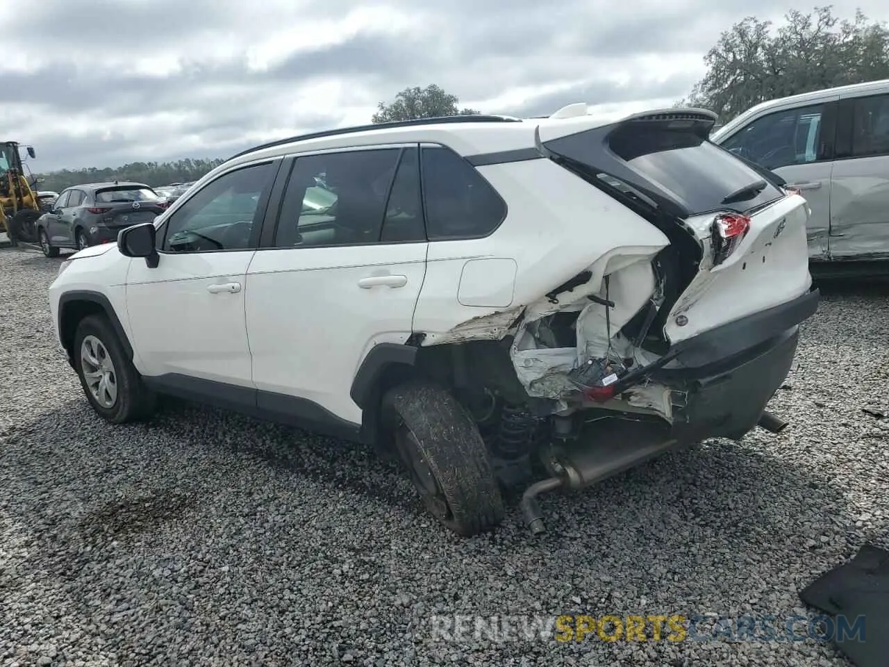 2 Photograph of a damaged car 2T3H1RFV7LC072029 TOYOTA RAV4 2020