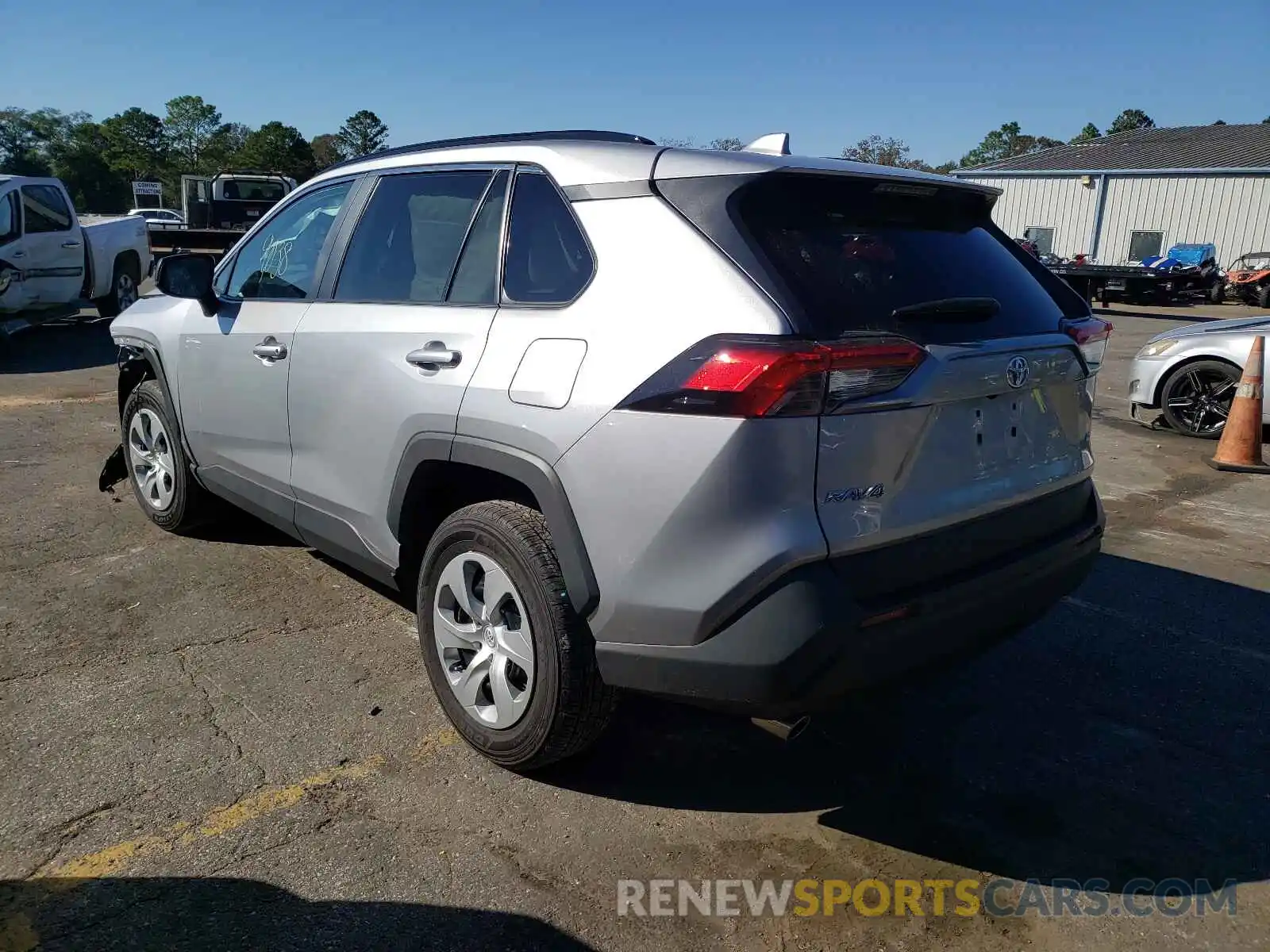 3 Photograph of a damaged car 2T3H1RFV7LC085184 TOYOTA RAV4 2020