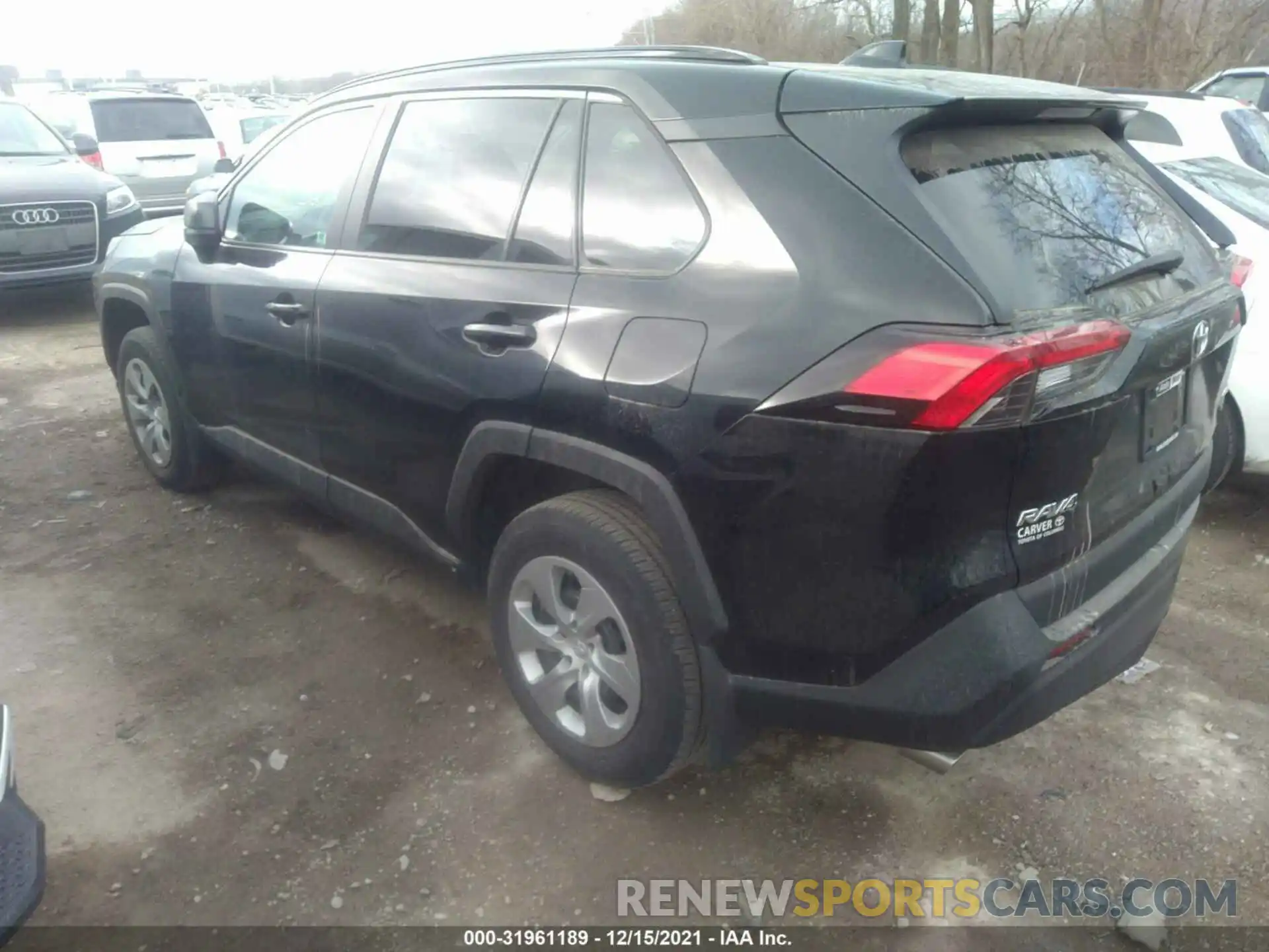 3 Photograph of a damaged car 2T3H1RFV7LW086043 TOYOTA RAV4 2020