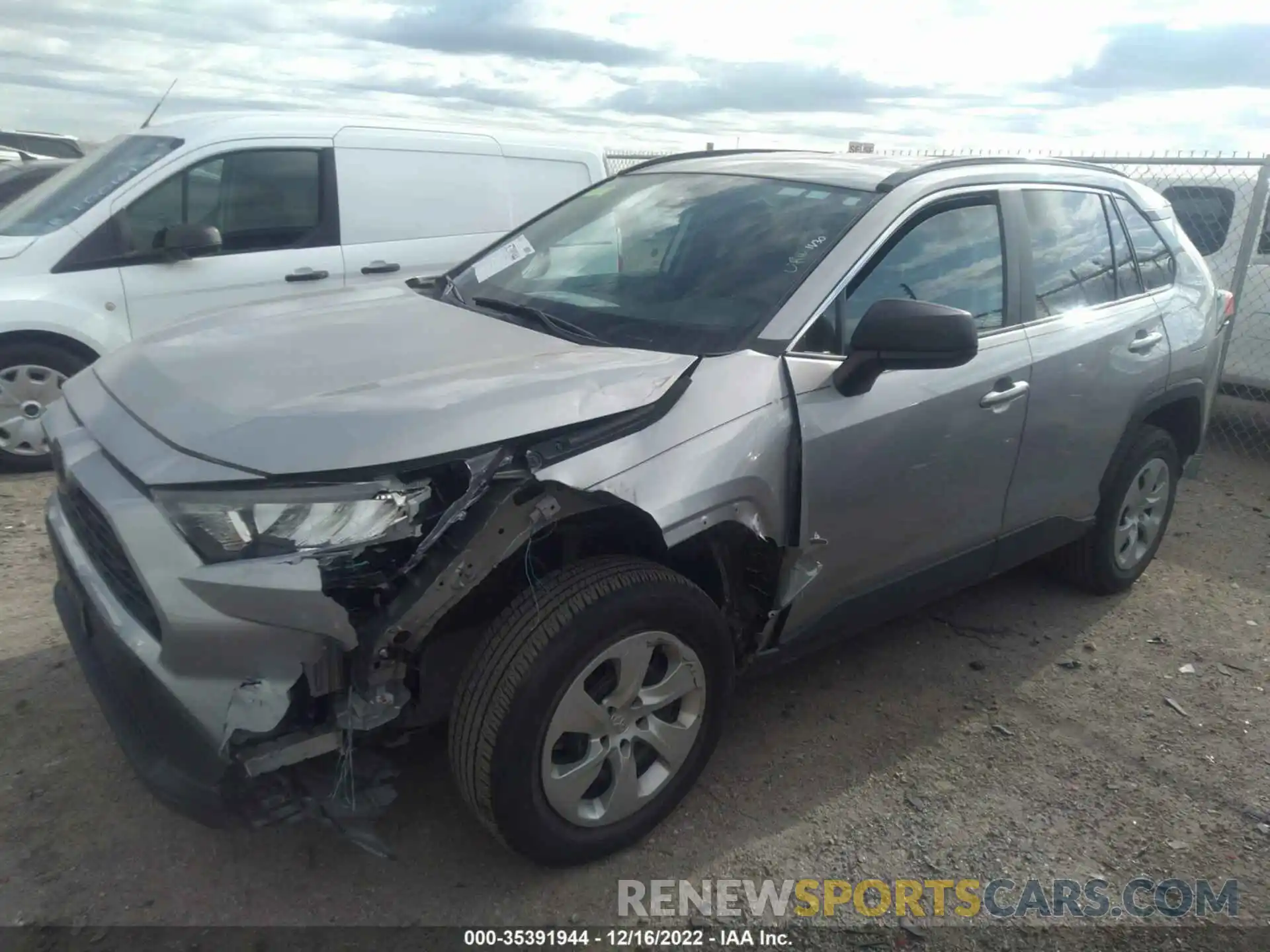 2 Photograph of a damaged car 2T3H1RFV7LW096071 TOYOTA RAV4 2020