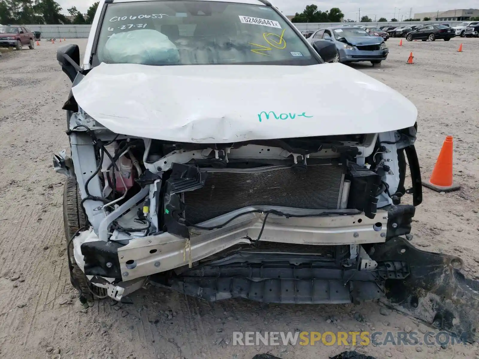 9 Photograph of a damaged car 2T3H1RFV7LW101902 TOYOTA RAV4 2020