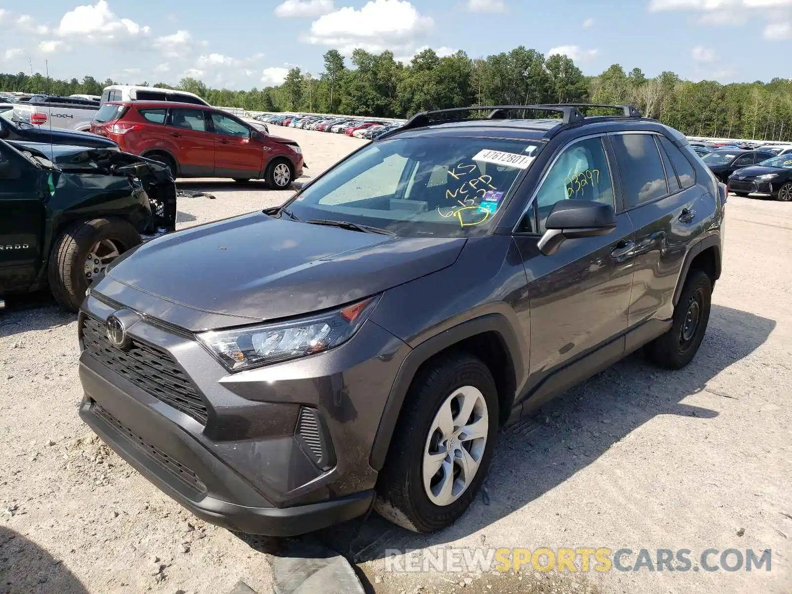 2 Photograph of a damaged car 2T3H1RFV8LC064716 TOYOTA RAV4 2020