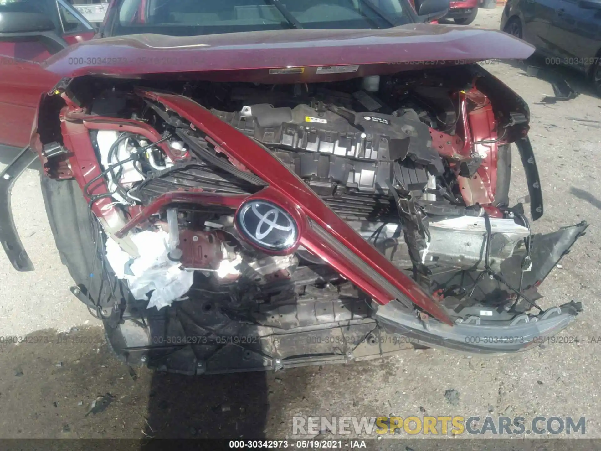 6 Photograph of a damaged car 2T3H1RFV8LC067325 TOYOTA RAV4 2020