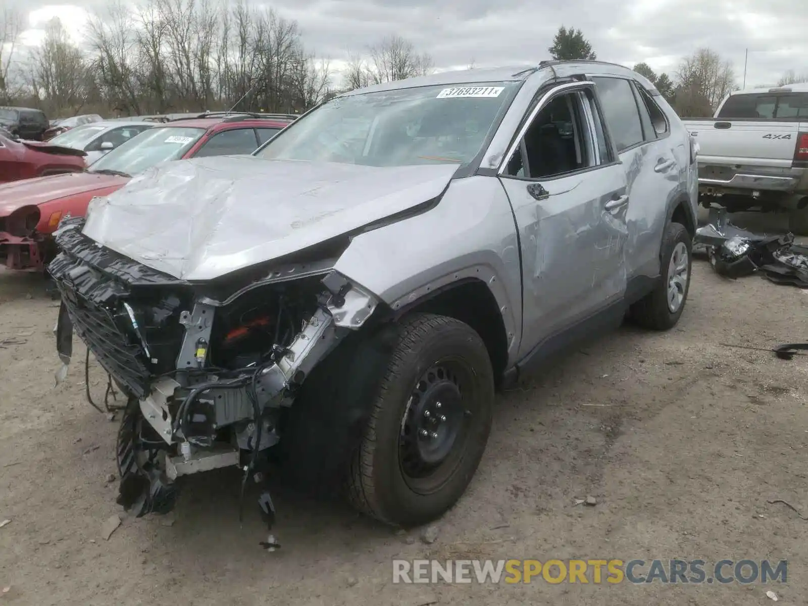 2 Photograph of a damaged car 2T3H1RFV8LC078325 TOYOTA RAV4 2020