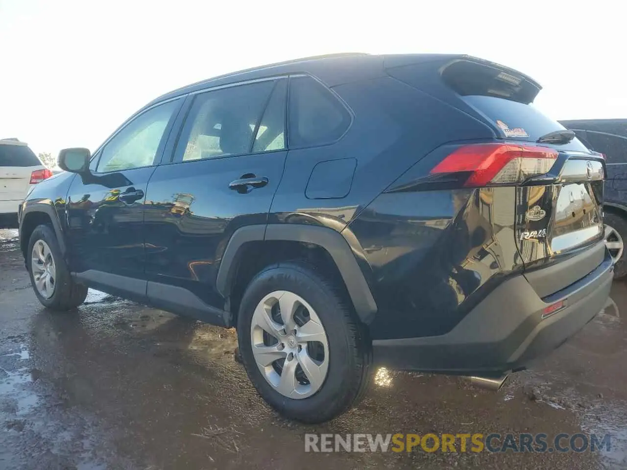 2 Photograph of a damaged car 2T3H1RFV8LW093549 TOYOTA RAV4 2020