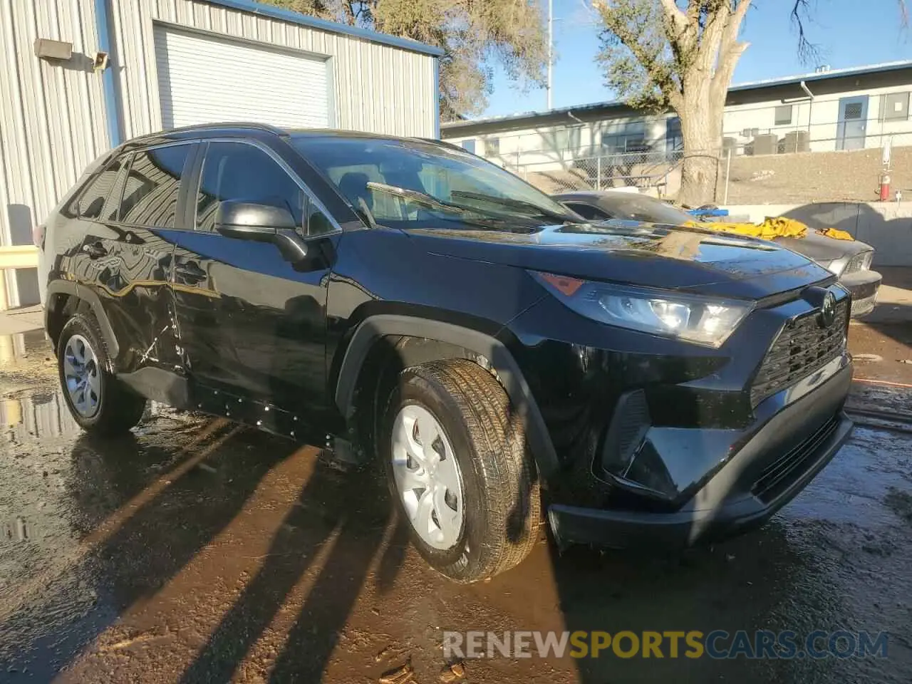4 Photograph of a damaged car 2T3H1RFV8LW093549 TOYOTA RAV4 2020