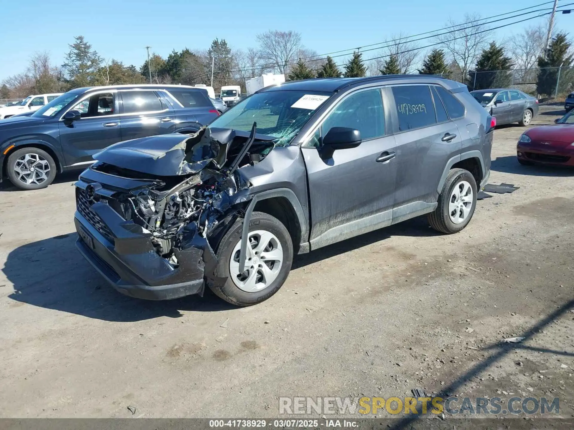 2 Photograph of a damaged car 2T3H1RFV8LW103724 TOYOTA RAV4 2020