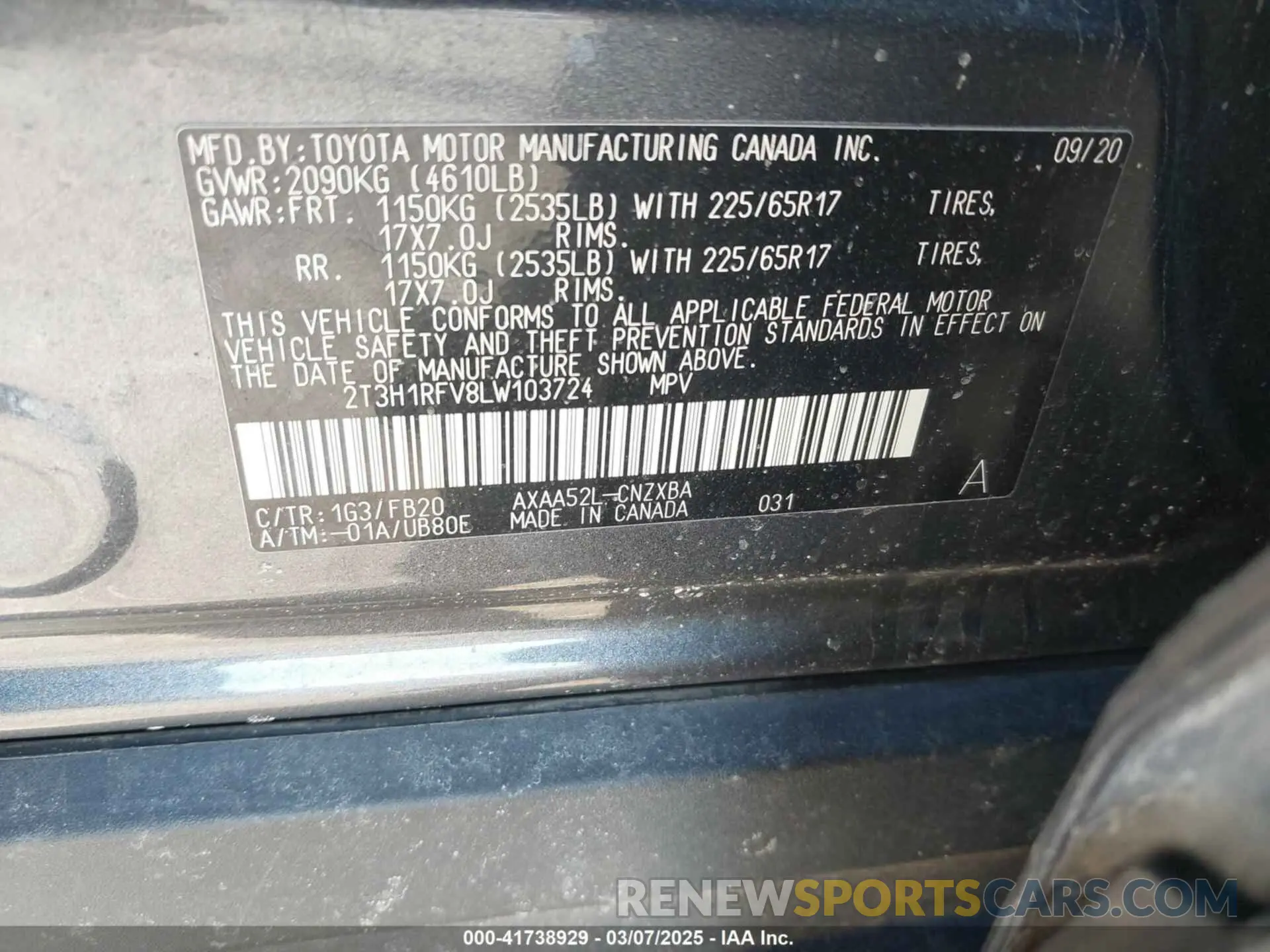 9 Photograph of a damaged car 2T3H1RFV8LW103724 TOYOTA RAV4 2020