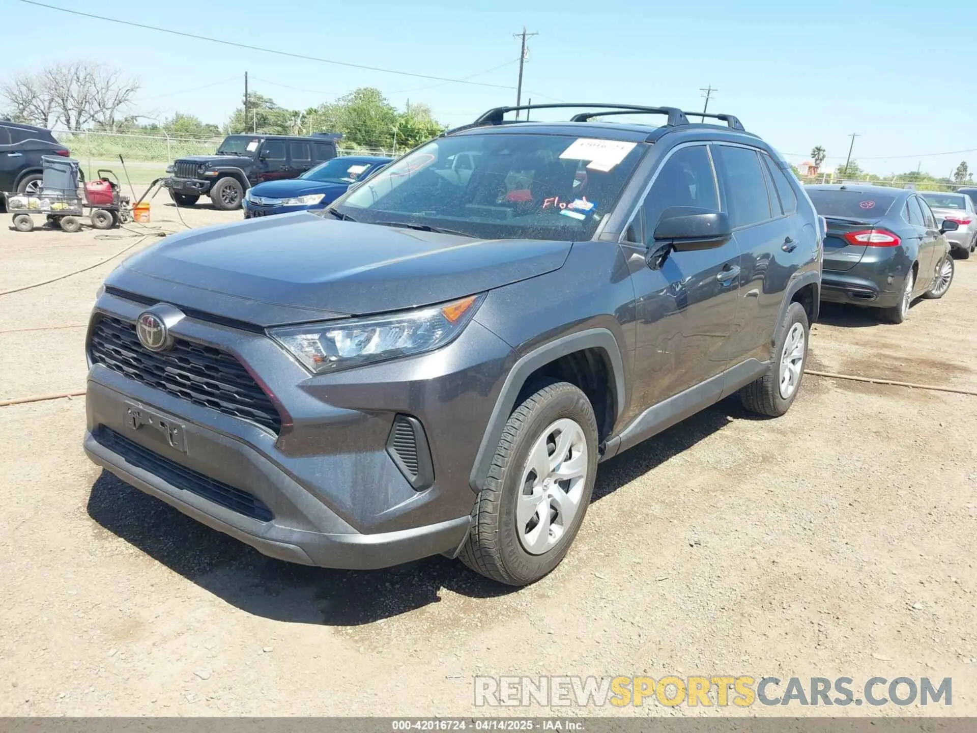 2 Photograph of a damaged car 2T3H1RFV9LC034317 TOYOTA RAV4 2020