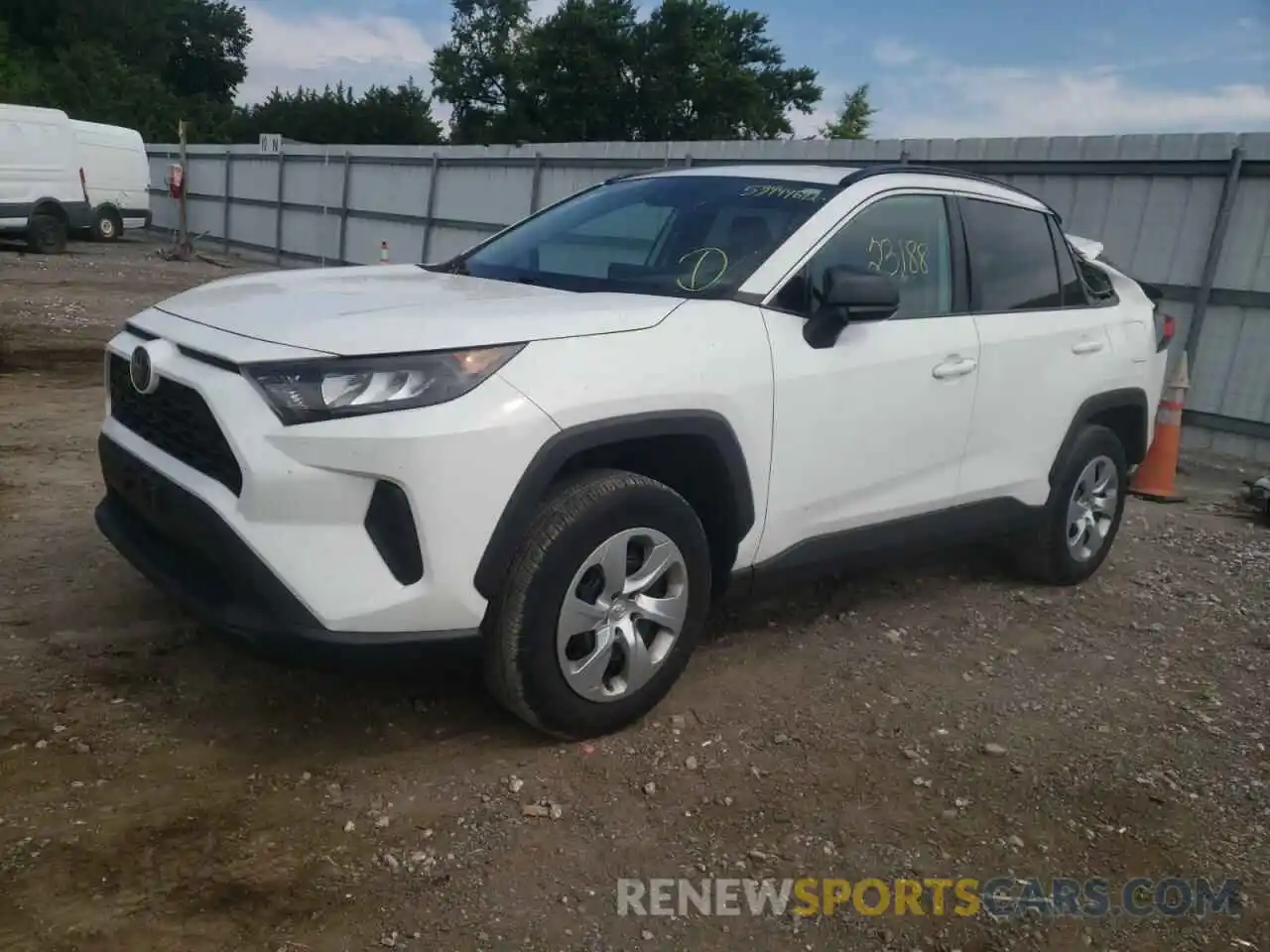 2 Photograph of a damaged car 2T3H1RFV9LC036830 TOYOTA RAV4 2020