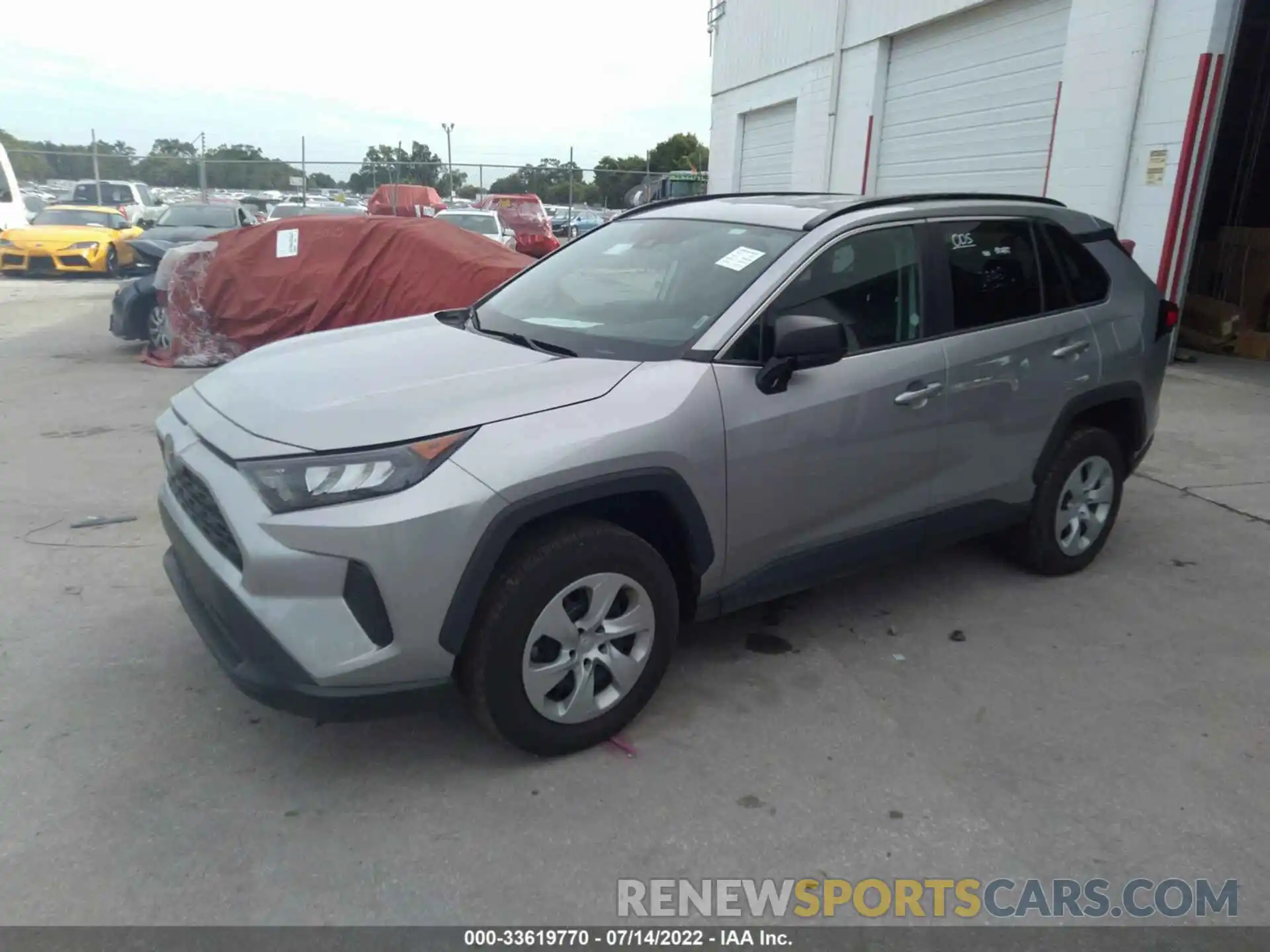 2 Photograph of a damaged car 2T3H1RFV9LC046483 TOYOTA RAV4 2020