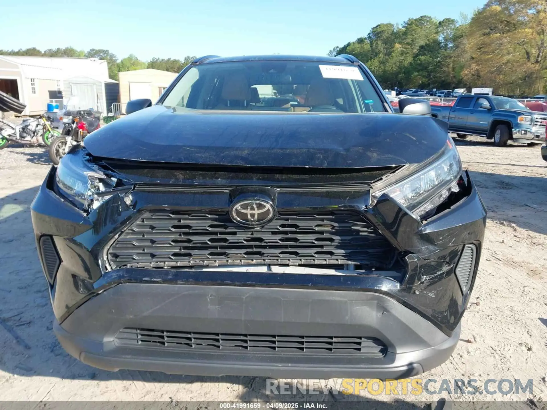 12 Photograph of a damaged car 2T3H1RFV9LC065969 TOYOTA RAV4 2020