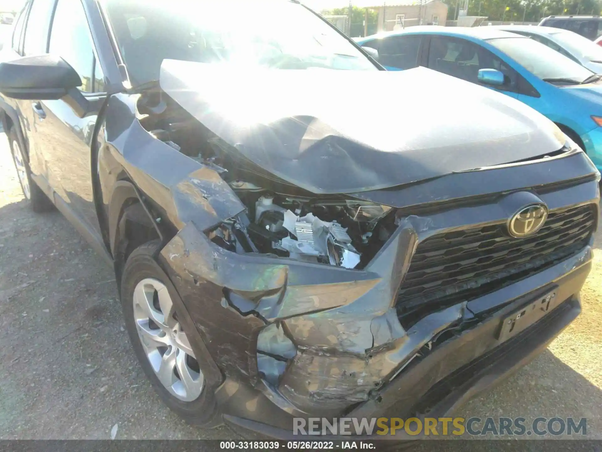 6 Photograph of a damaged car 2T3H1RFV9LC085414 TOYOTA RAV4 2020