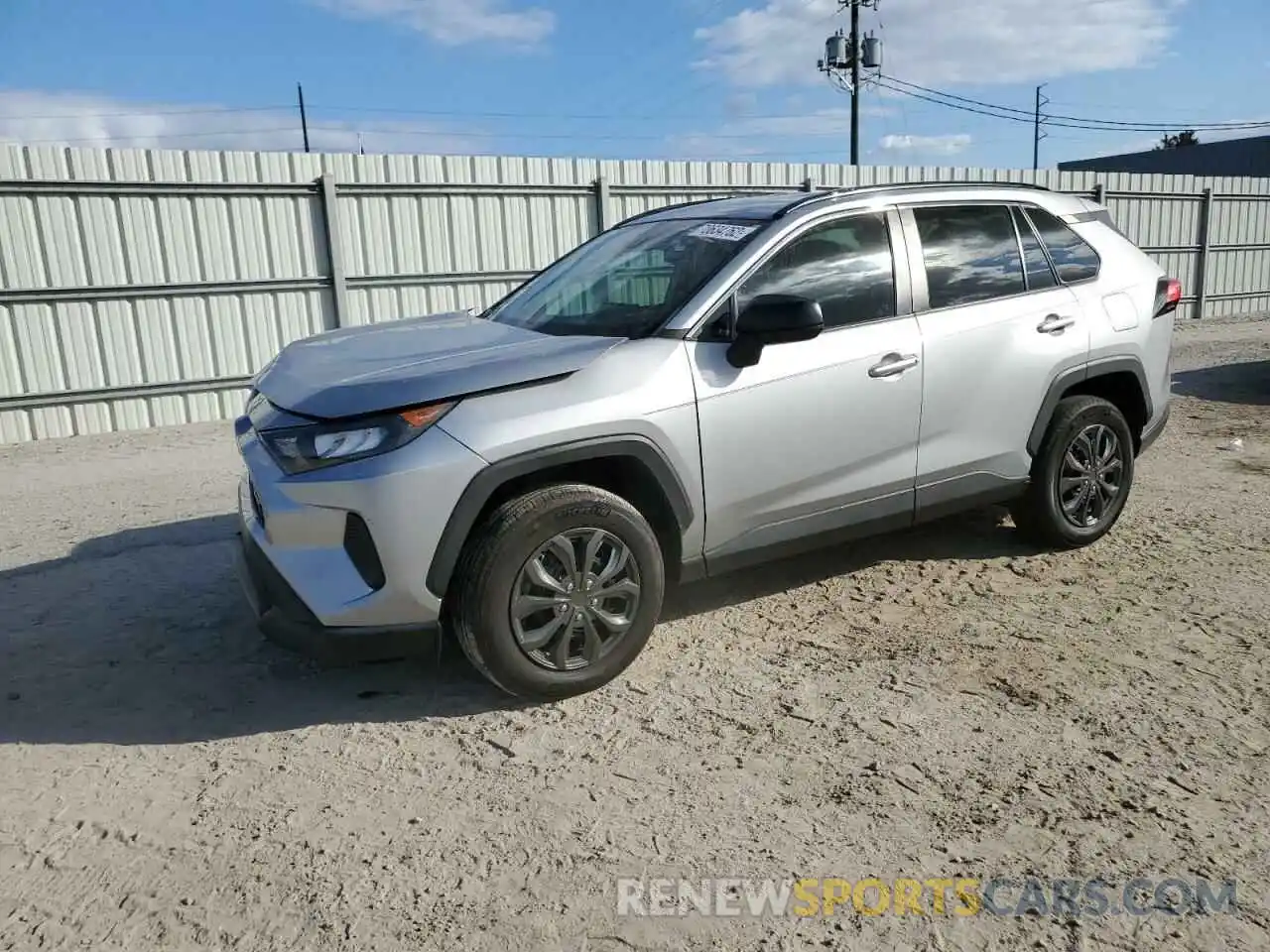 1 Photograph of a damaged car 2T3H1RFV9LW059393 TOYOTA RAV4 2020