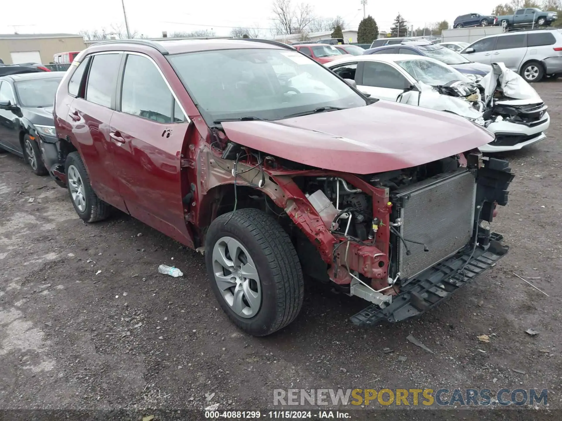 1 Photograph of a damaged car 2T3H1RFV9LW067526 TOYOTA RAV4 2020