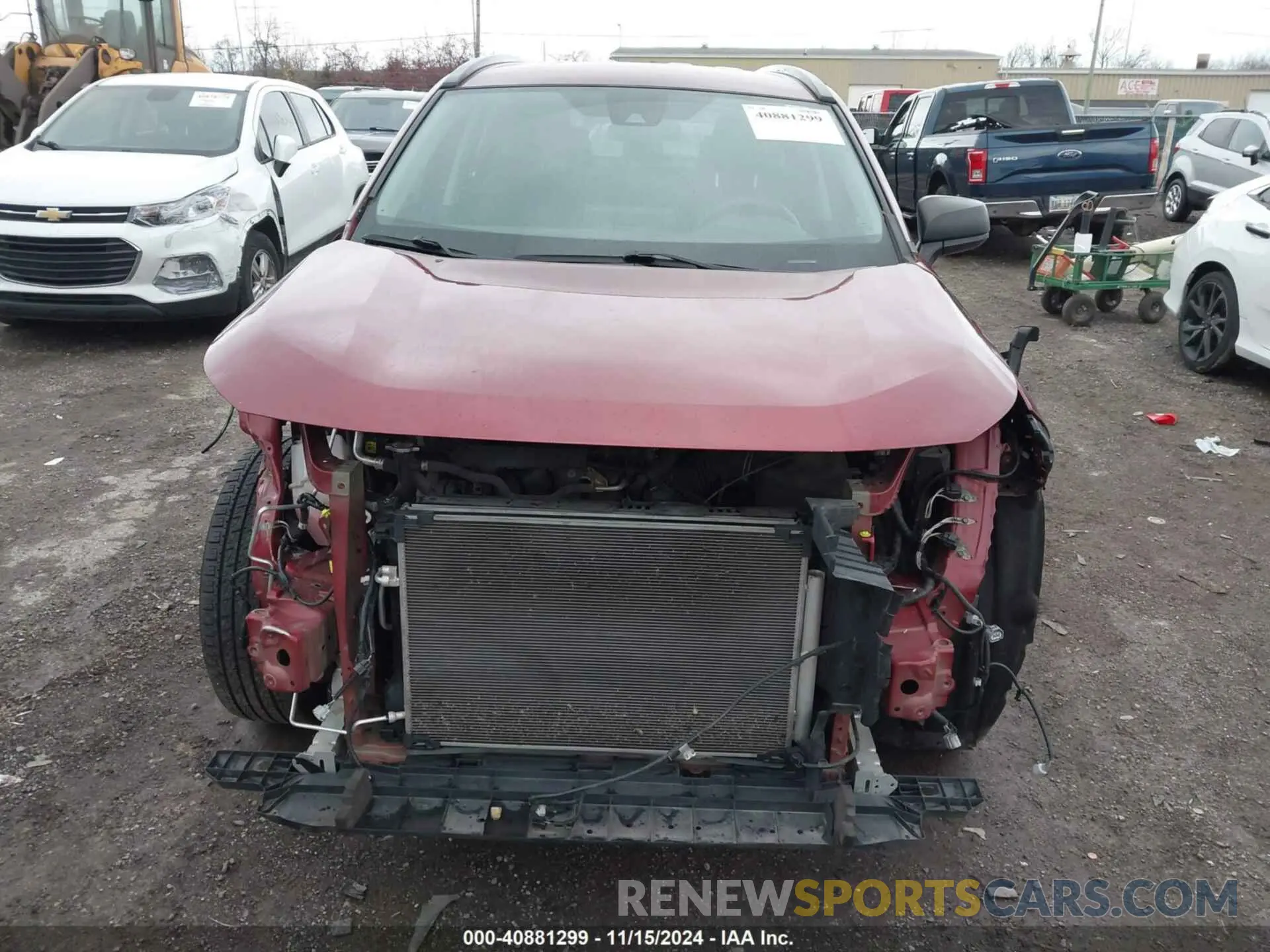 13 Photograph of a damaged car 2T3H1RFV9LW067526 TOYOTA RAV4 2020