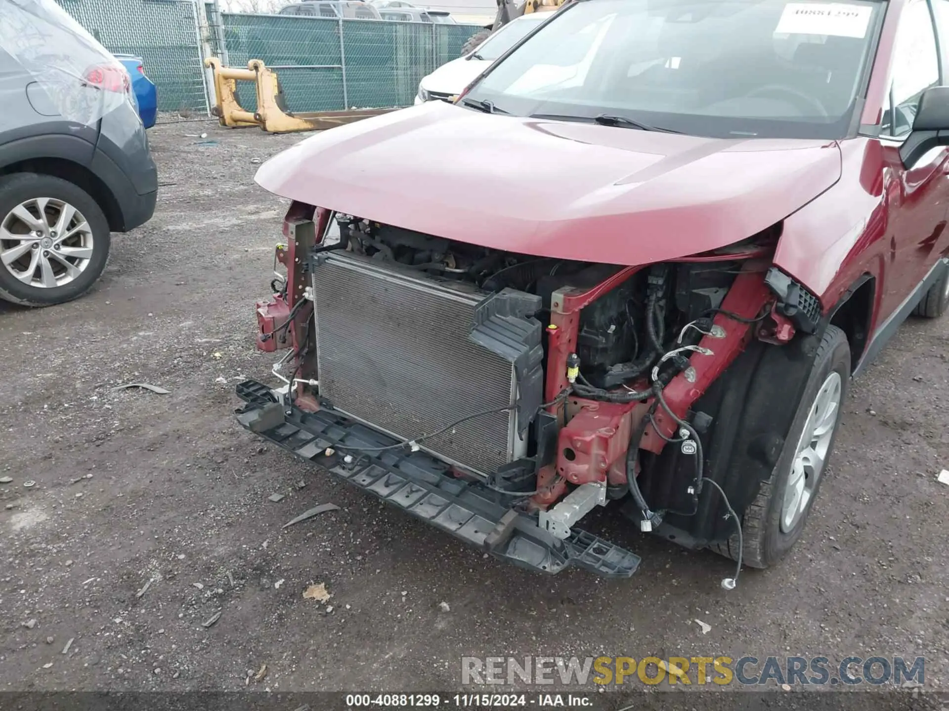 6 Photograph of a damaged car 2T3H1RFV9LW067526 TOYOTA RAV4 2020