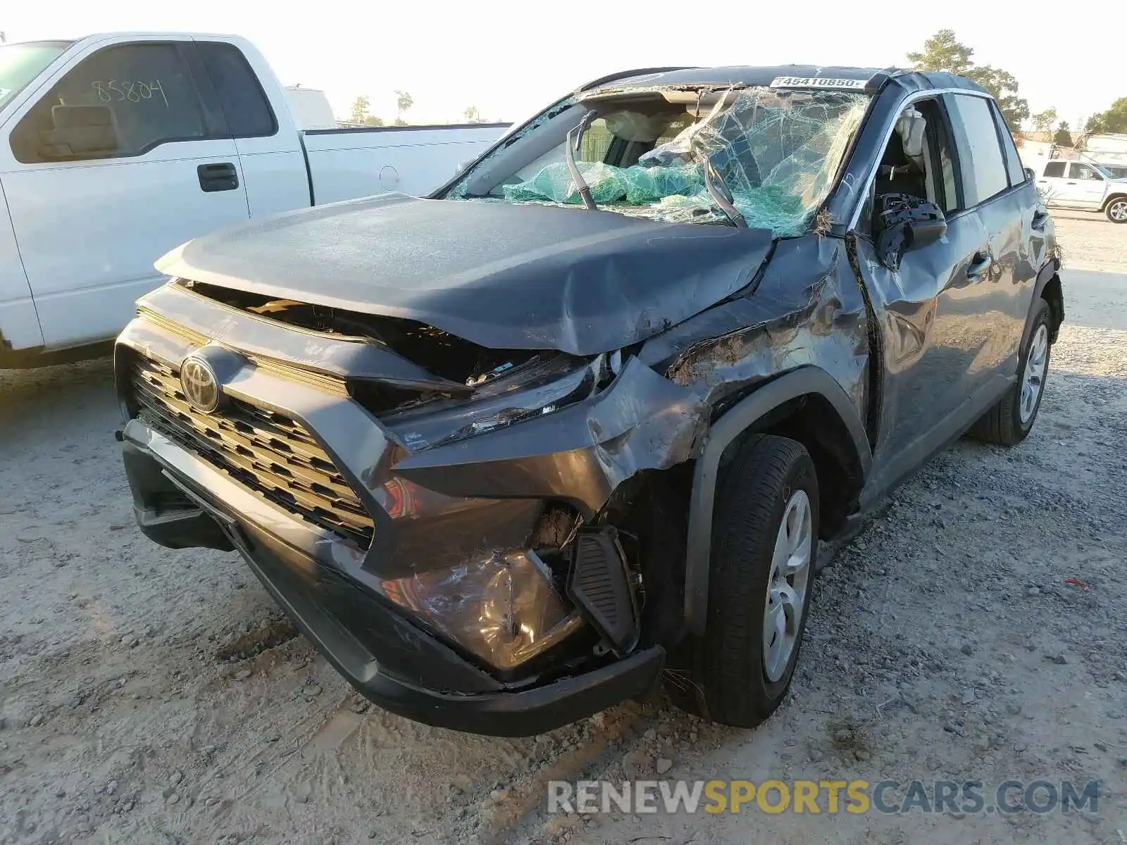 2 Photograph of a damaged car 2T3H1RFV9LW073472 TOYOTA RAV4 2020