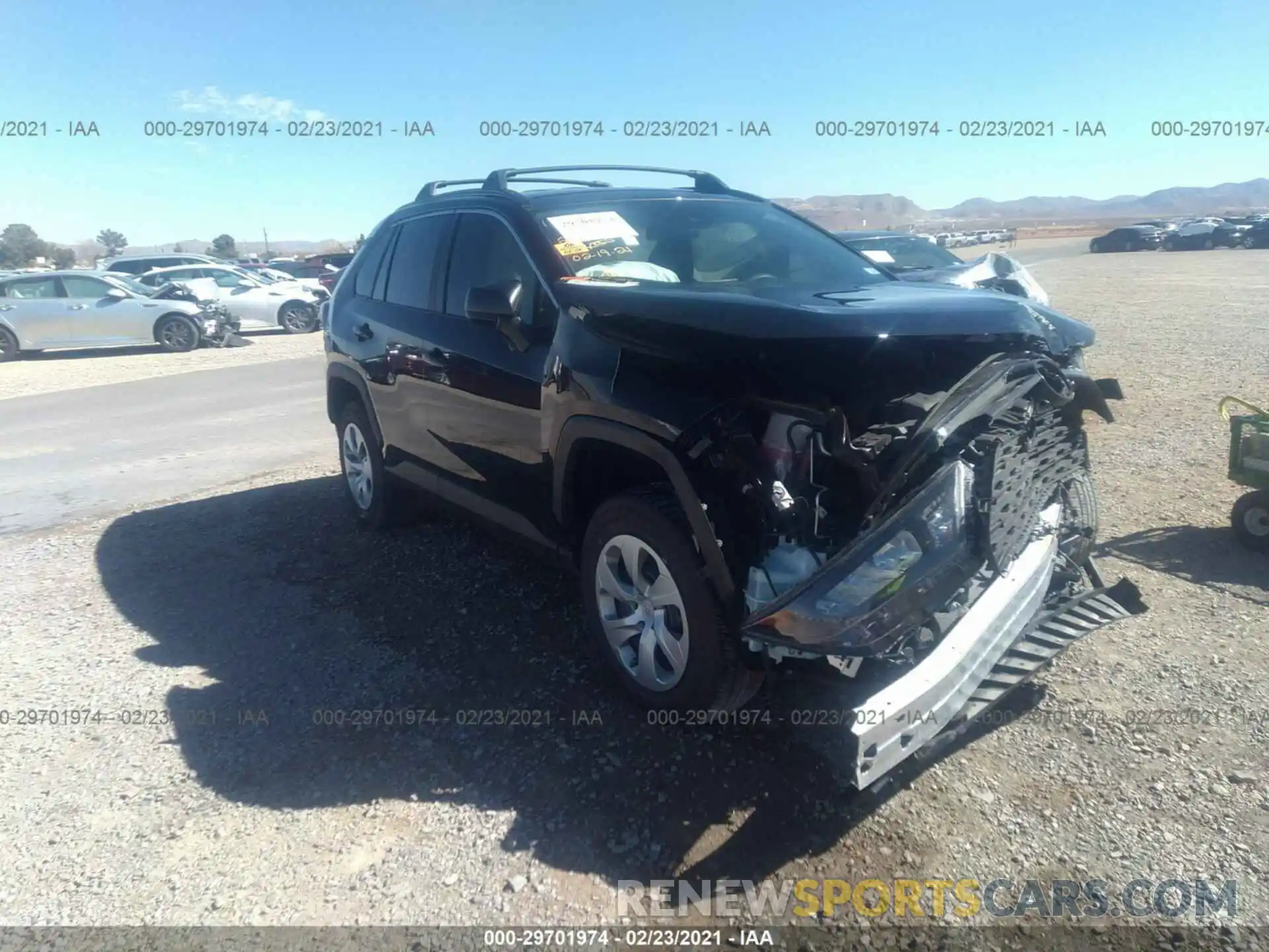 1 Photograph of a damaged car 2T3H1RFV9LW085606 TOYOTA RAV4 2020