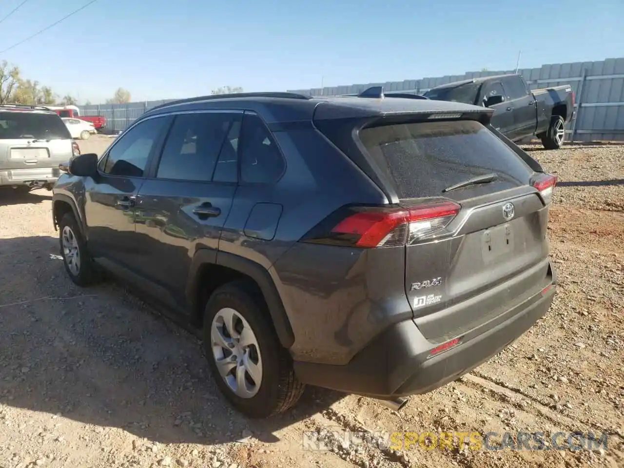 3 Photograph of a damaged car 2T3H1RFVXLC035976 TOYOTA RAV4 2020