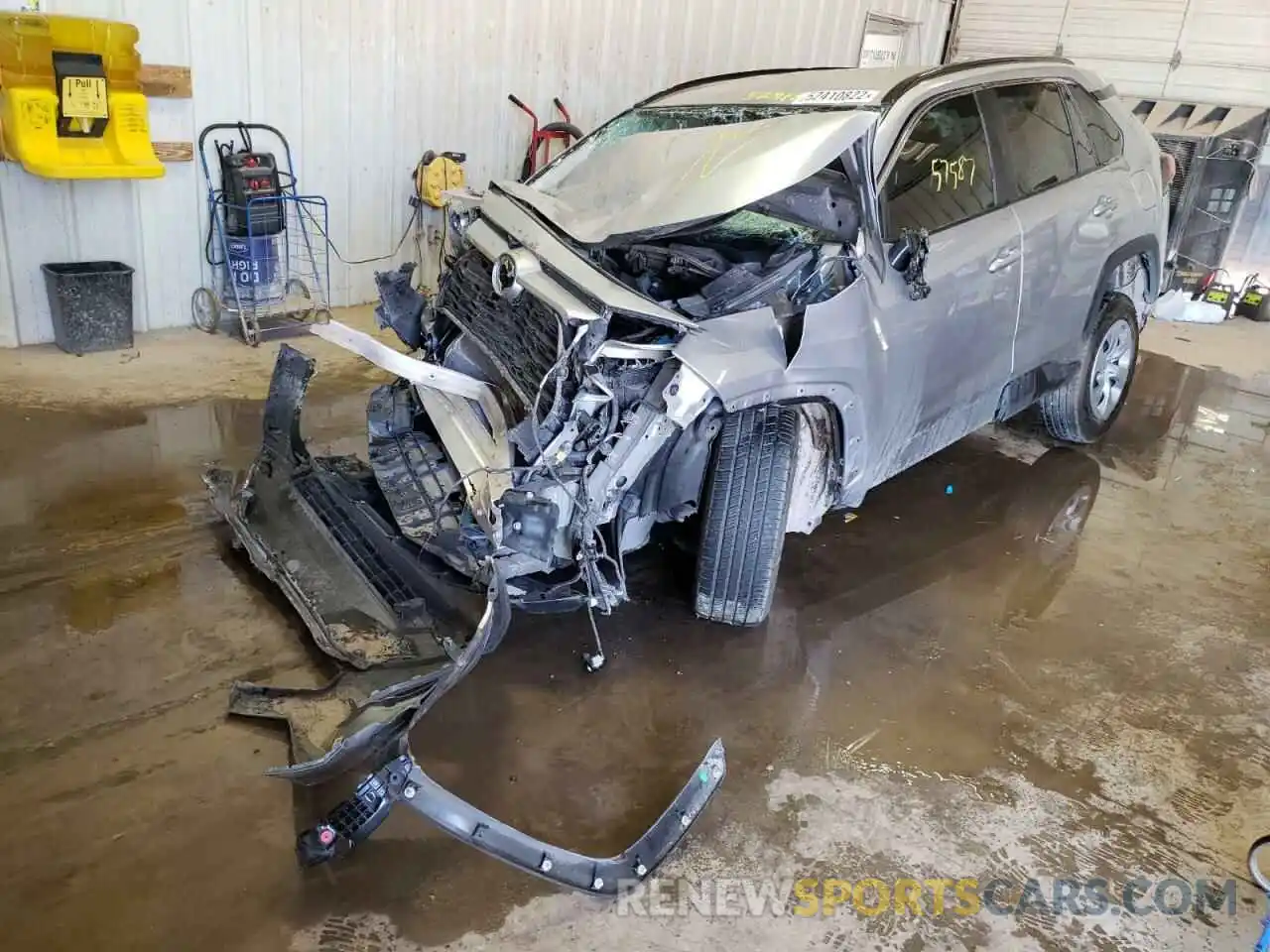 2 Photograph of a damaged car 2T3H1RFVXLC043477 TOYOTA RAV4 2020