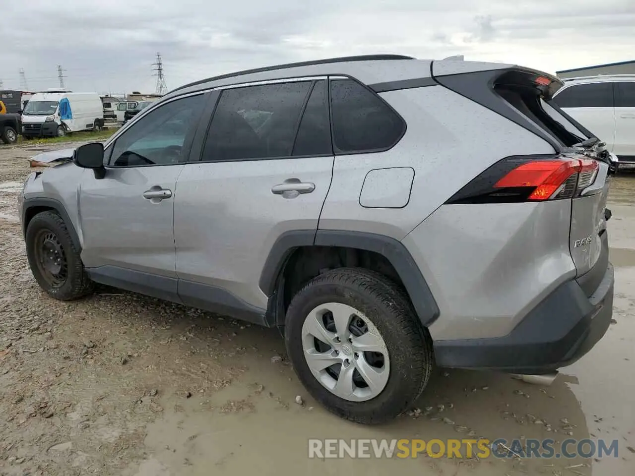 2 Photograph of a damaged car 2T3H1RFVXLC046671 TOYOTA RAV4 2020