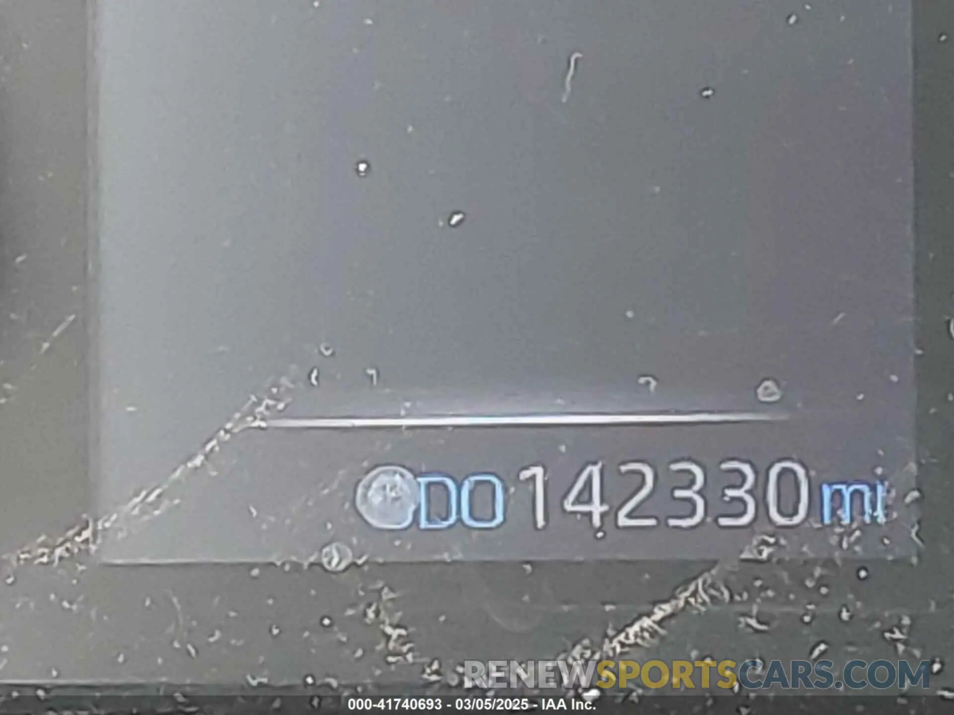 16 Photograph of a damaged car 2T3H1RFVXLC055676 TOYOTA RAV4 2020