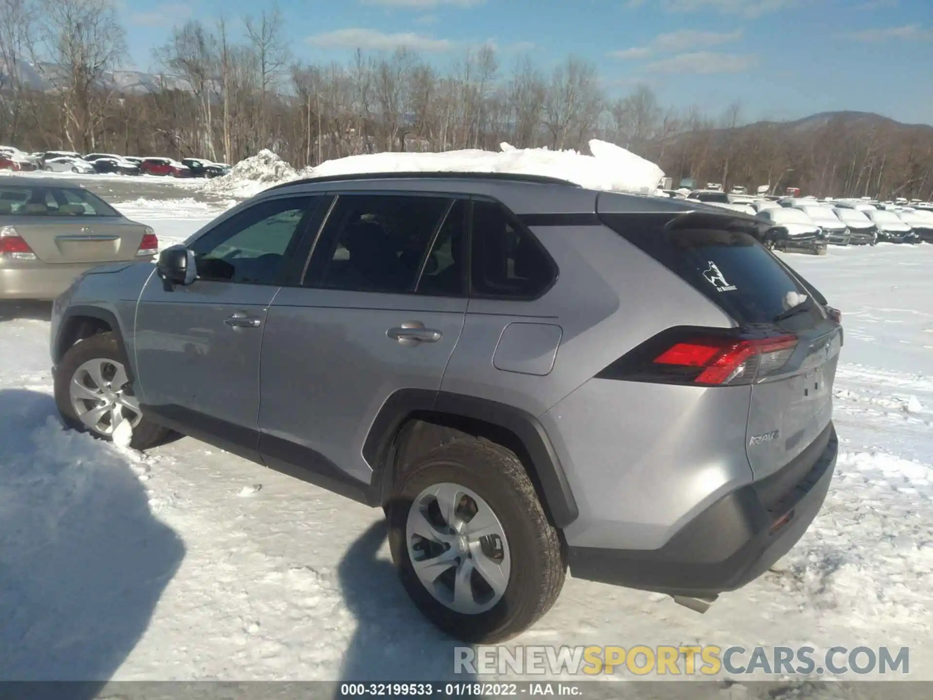 3 Photograph of a damaged car 2T3H1RFVXLC057959 TOYOTA RAV4 2020