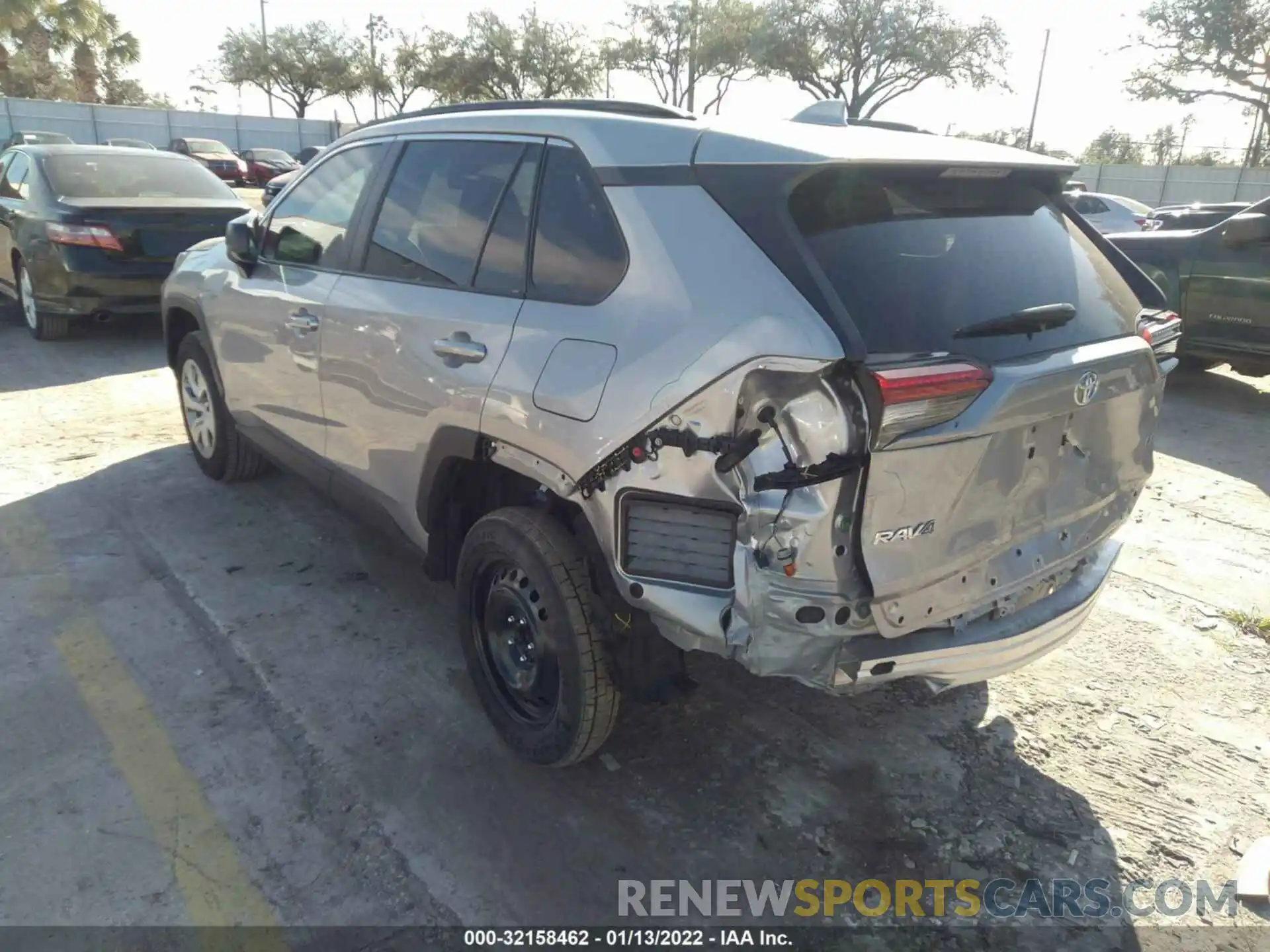 3 Photograph of a damaged car 2T3H1RFVXLC068427 TOYOTA RAV4 2020