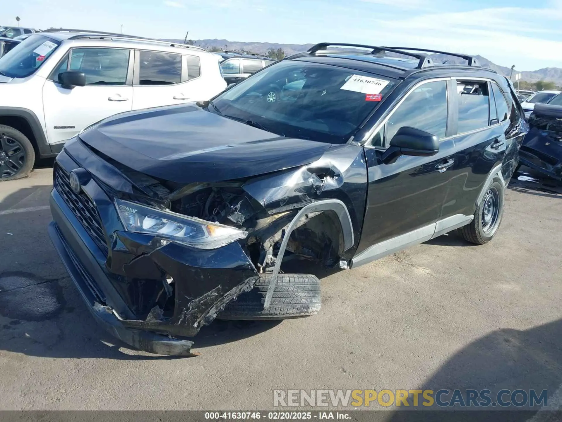 2 Photograph of a damaged car 2T3H1RFVXLW058589 TOYOTA RAV4 2020
