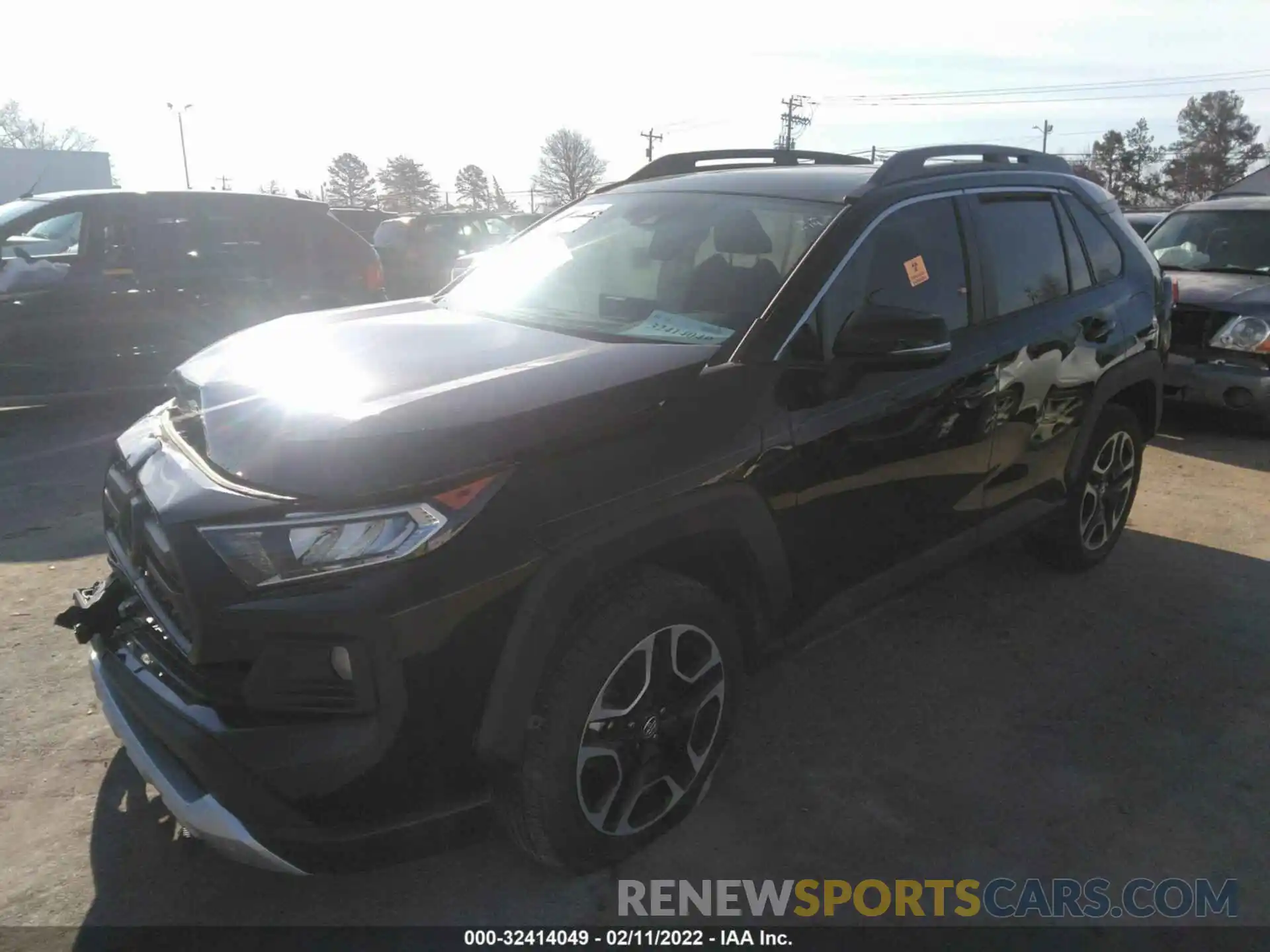 2 Photograph of a damaged car 2T3J1RFV0LC083049 TOYOTA RAV4 2020